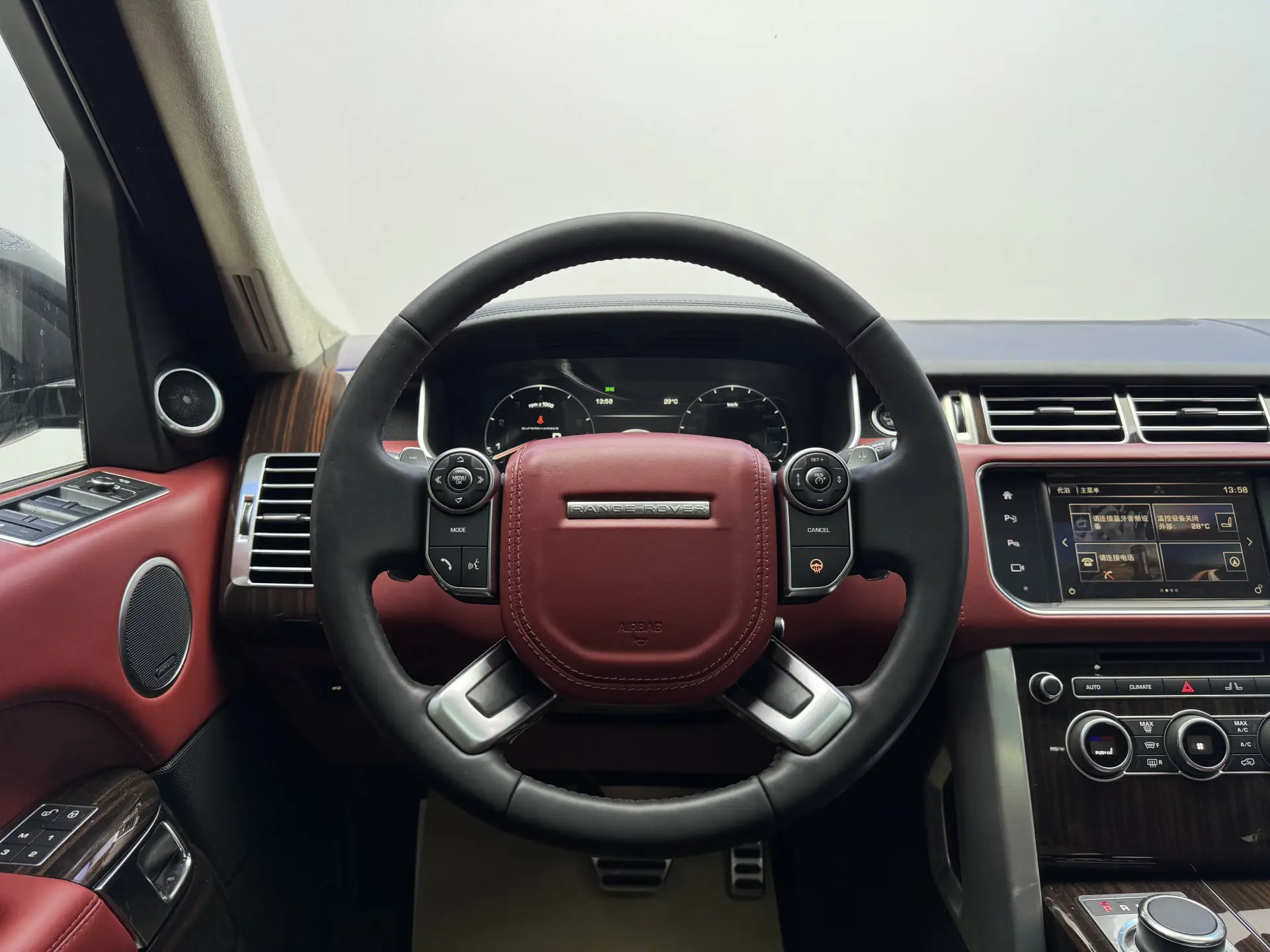 Land Rover Range Rover, 2016 14