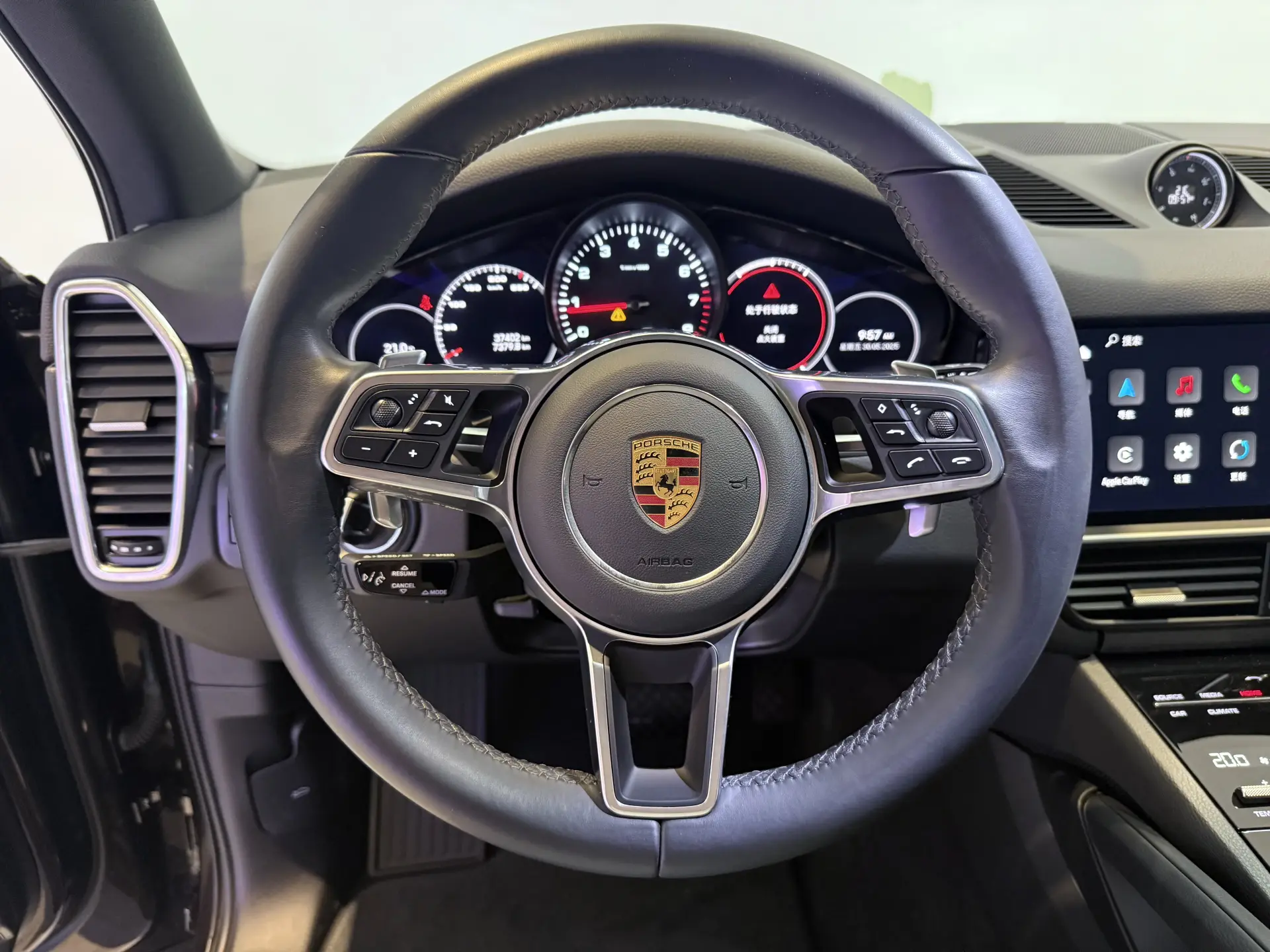 Porsche Cayenne, 2022 14