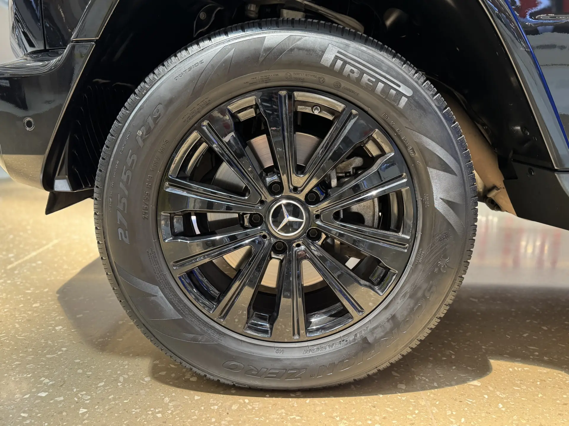 Mercedes-Benz G 500, 2023 10