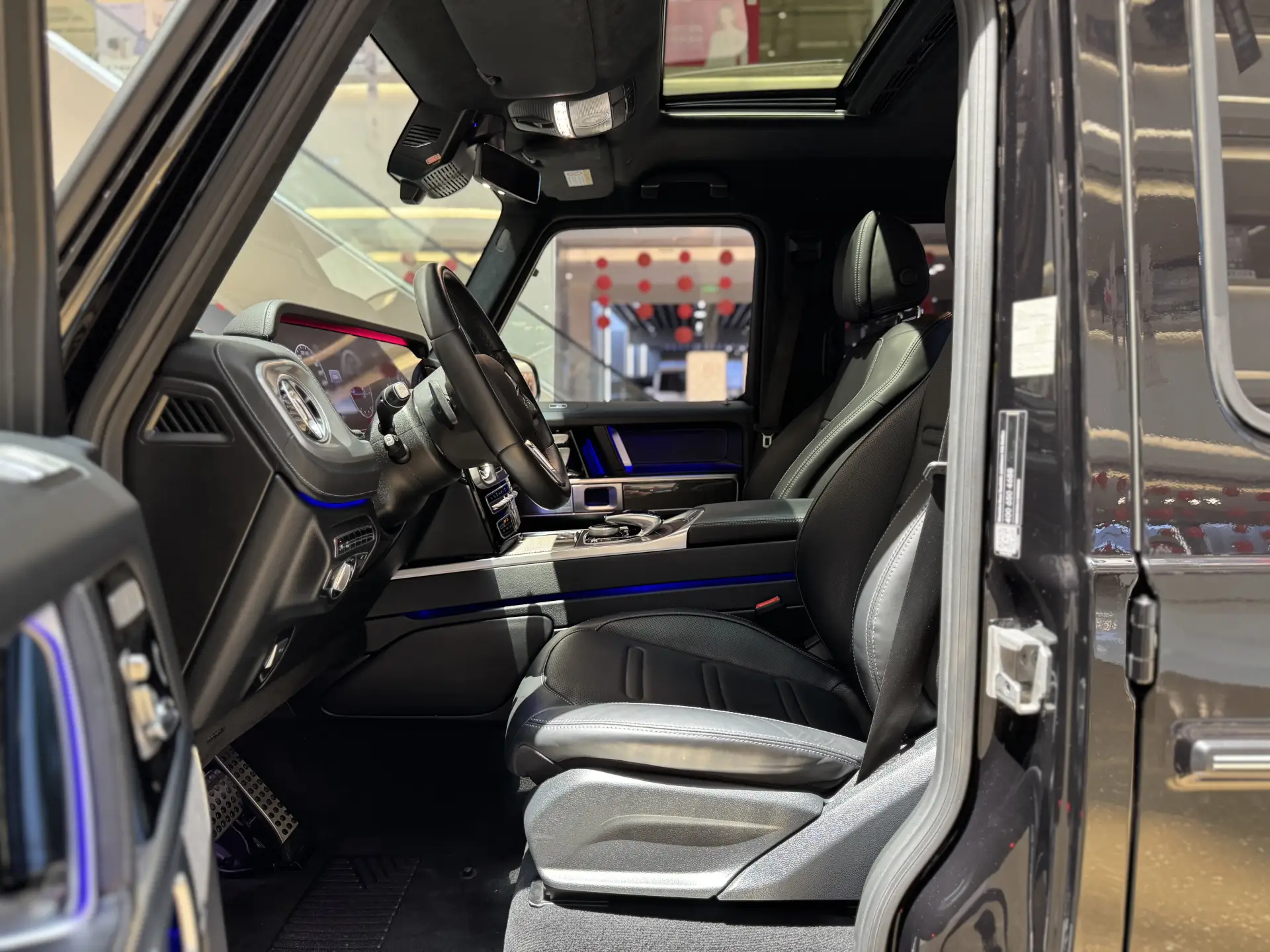 Mercedes-Benz G 500, 2023 13