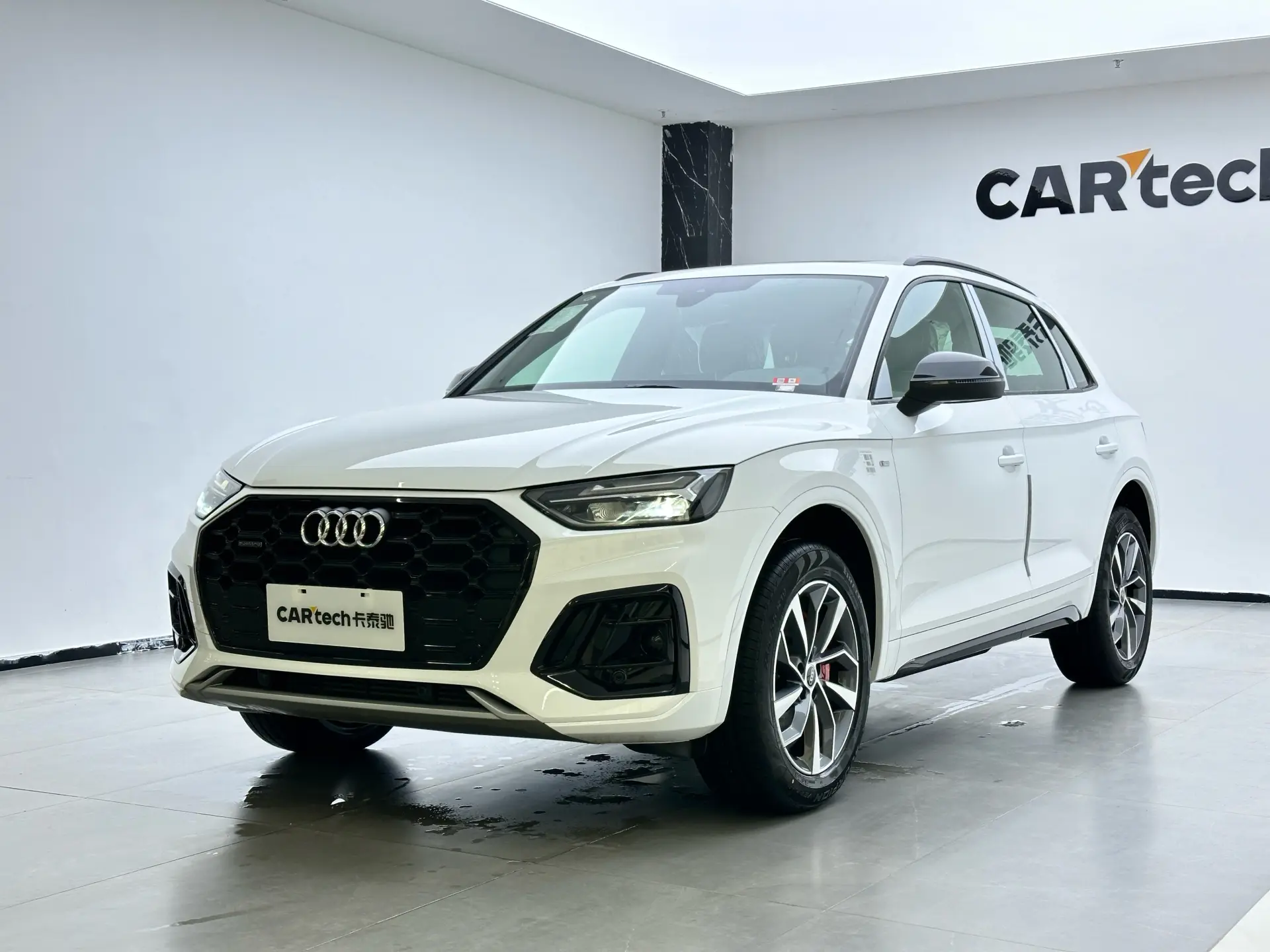 Audi Q5L 40 TFSI