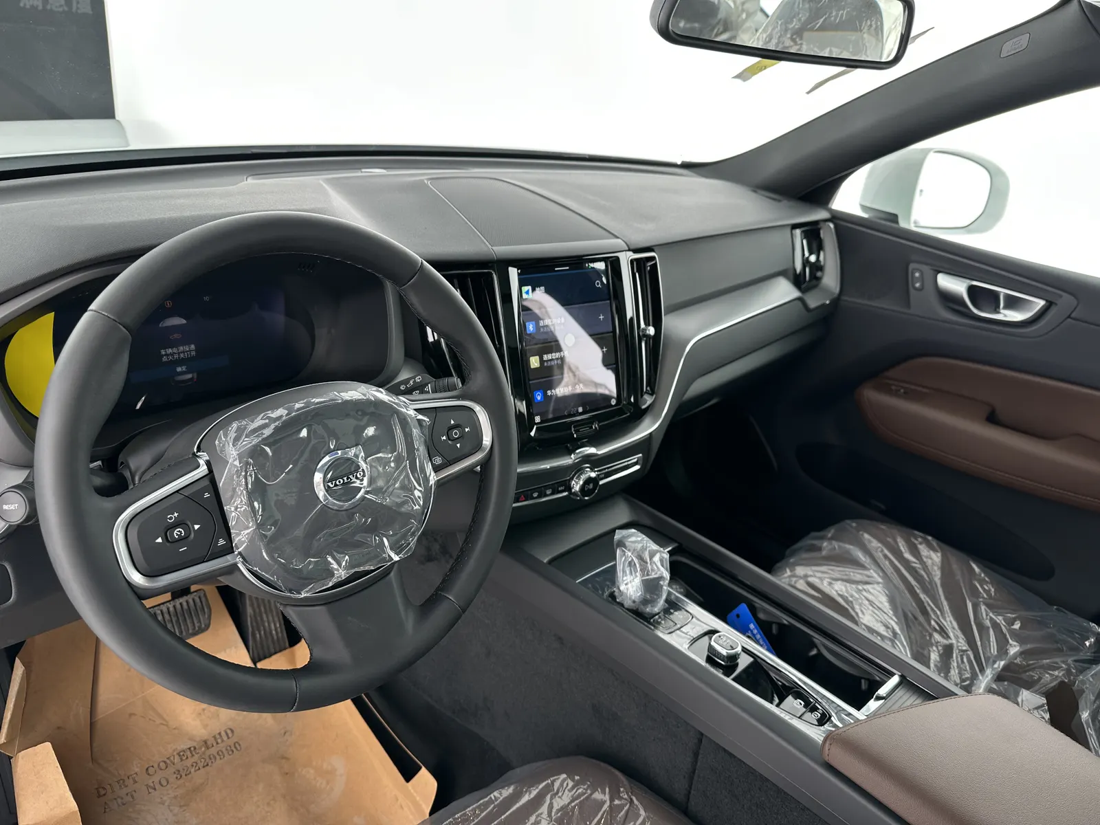 Volvo XC60, 2023 4