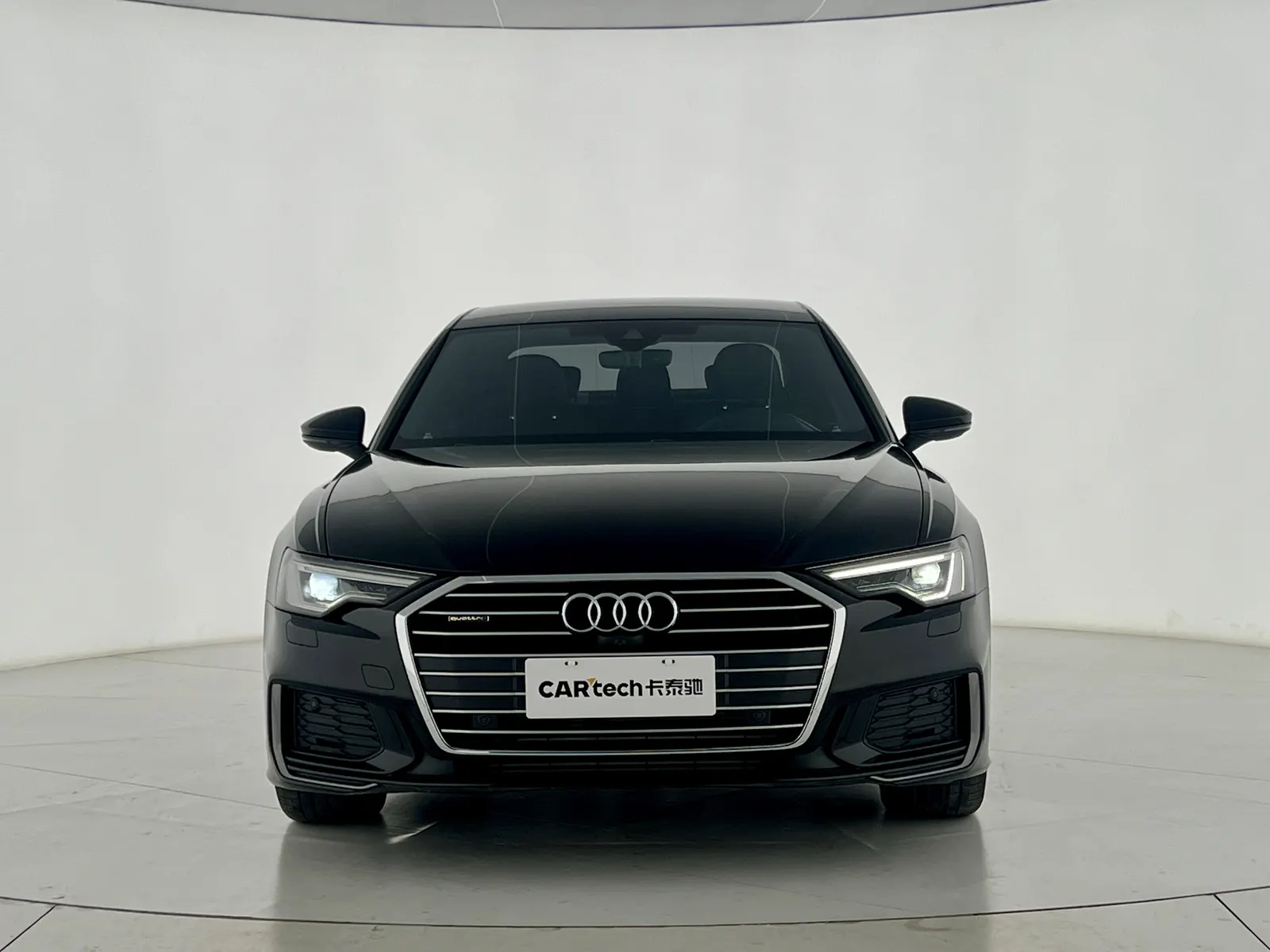 Audi A6L 55 TFSI, 2022 2