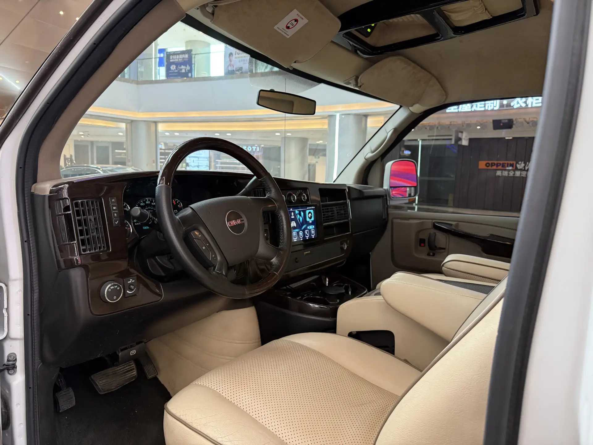 GMC SAVANA, 2013 7