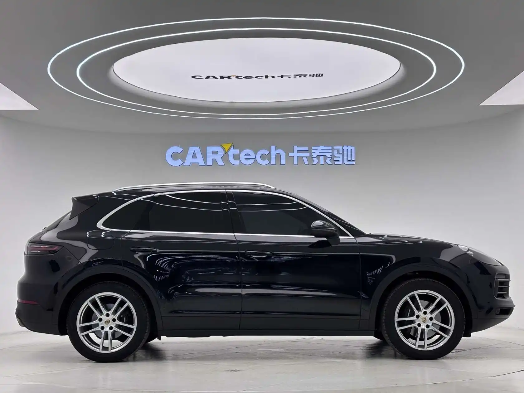 Porsche Cayenne, 2019 10