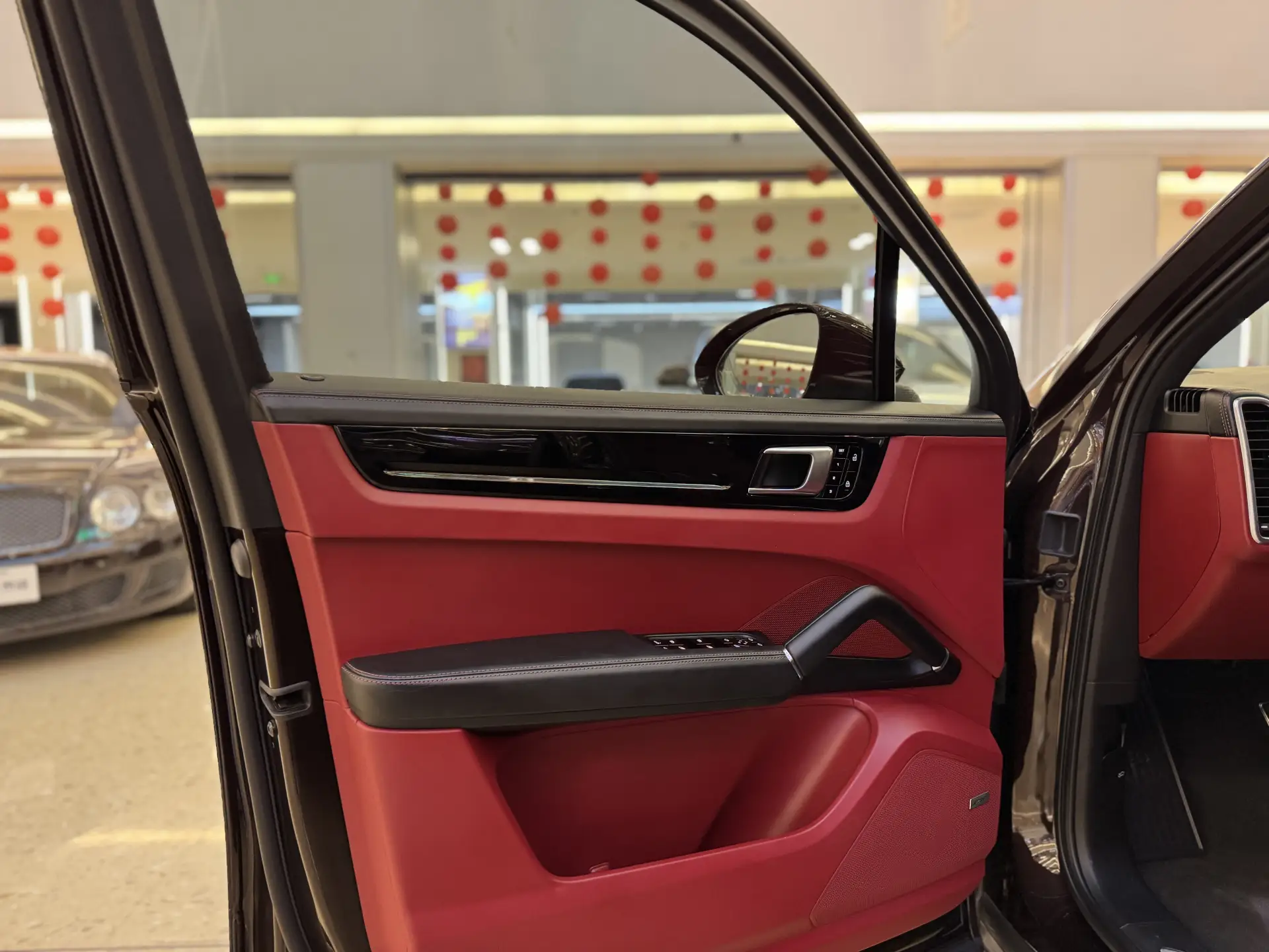 Porsche Cayenne, 2021 12