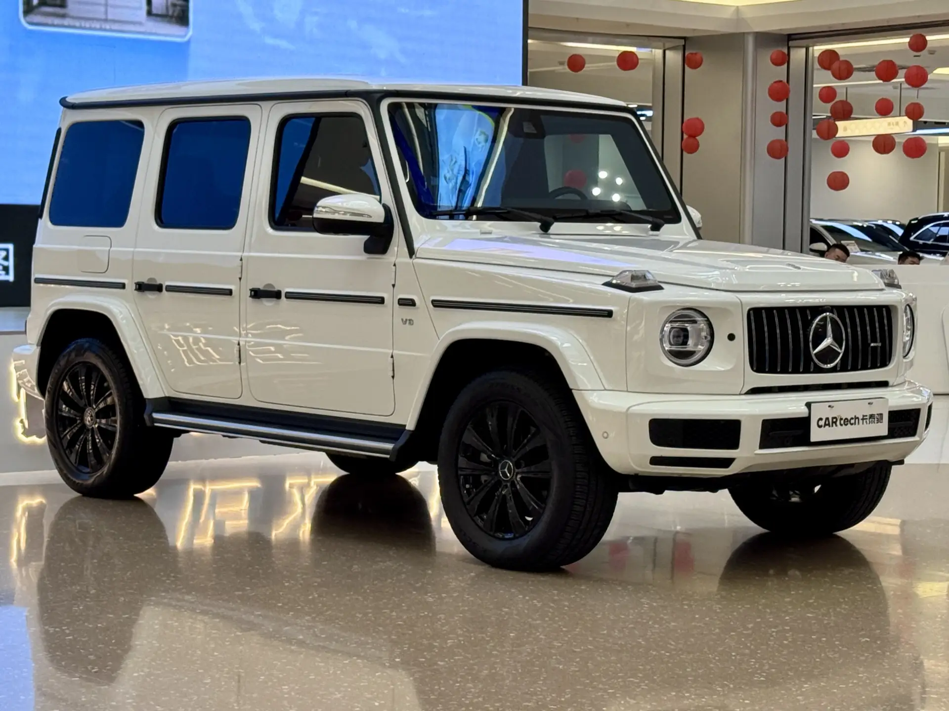 Mercedes-Benz G 500, 2022 3