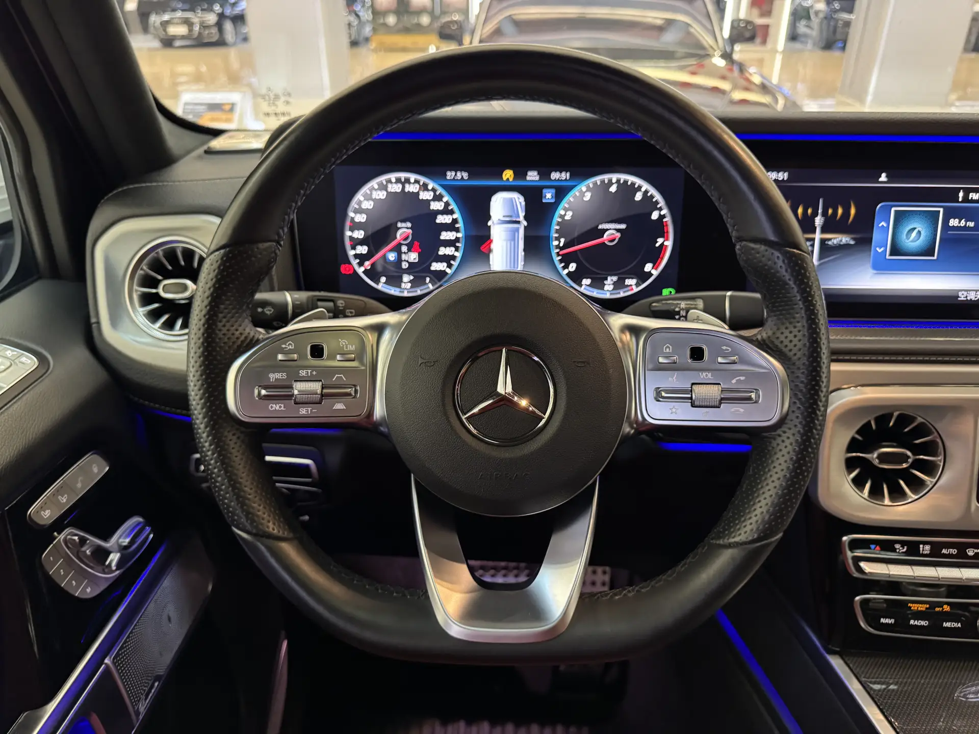 Mercedes-Benz G 500, 2022 16