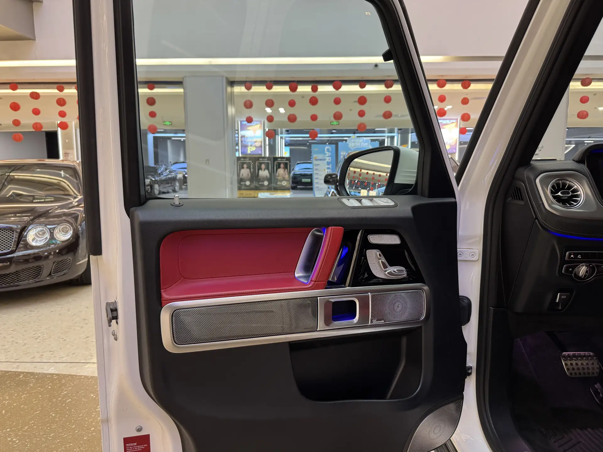 Mercedes-Benz G 500, 2022 12
