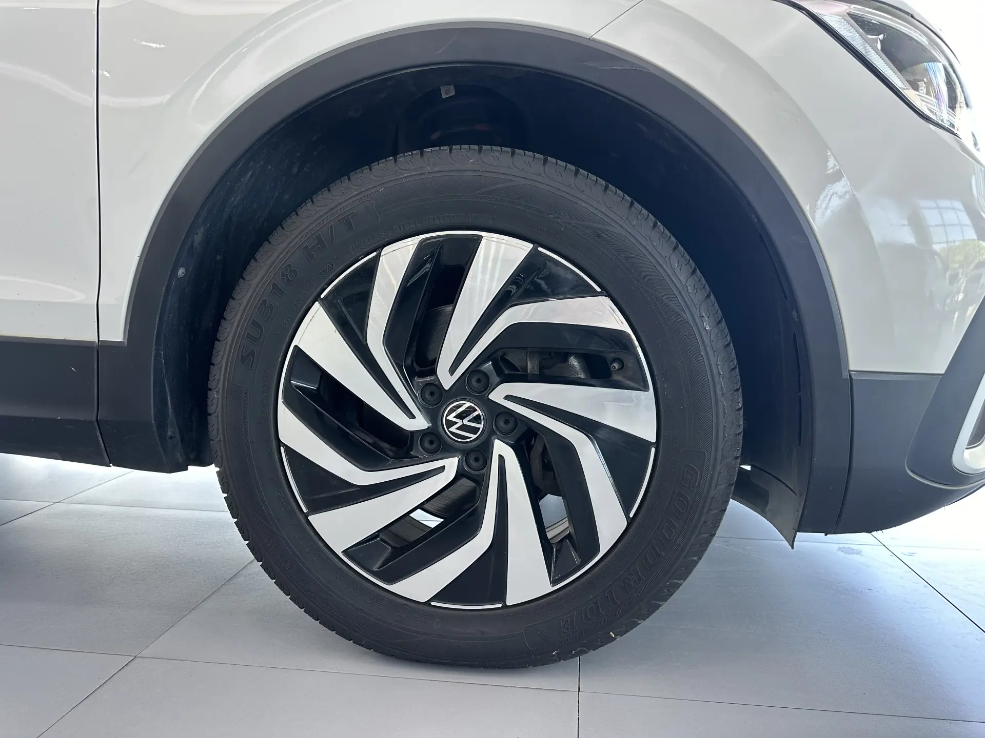 Volkswagen Tiguan L, 2022 6