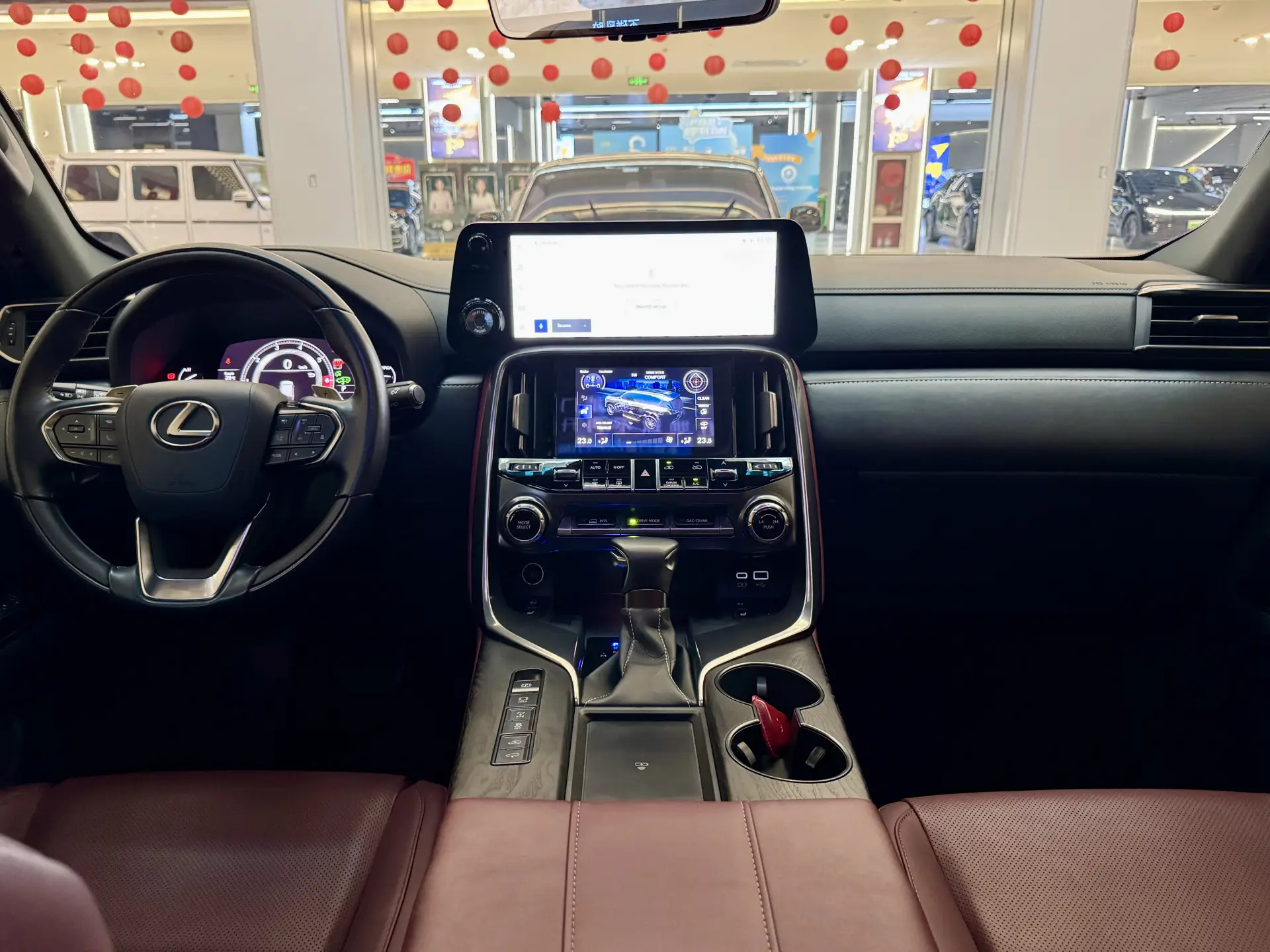 Lexus LX 600, 2023 15