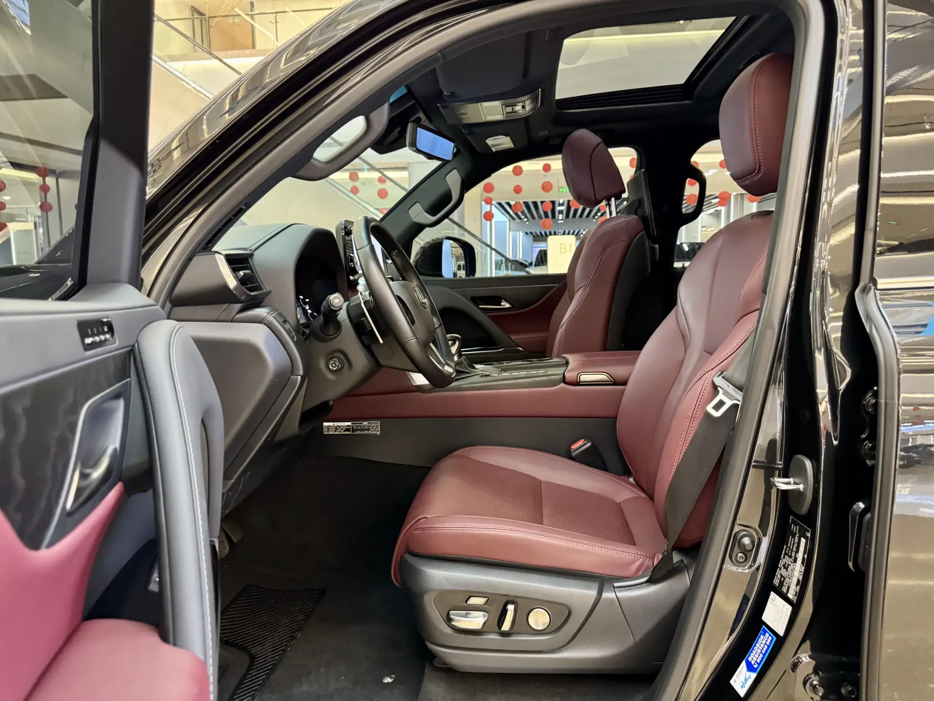 Lexus LX 600, 2023 13