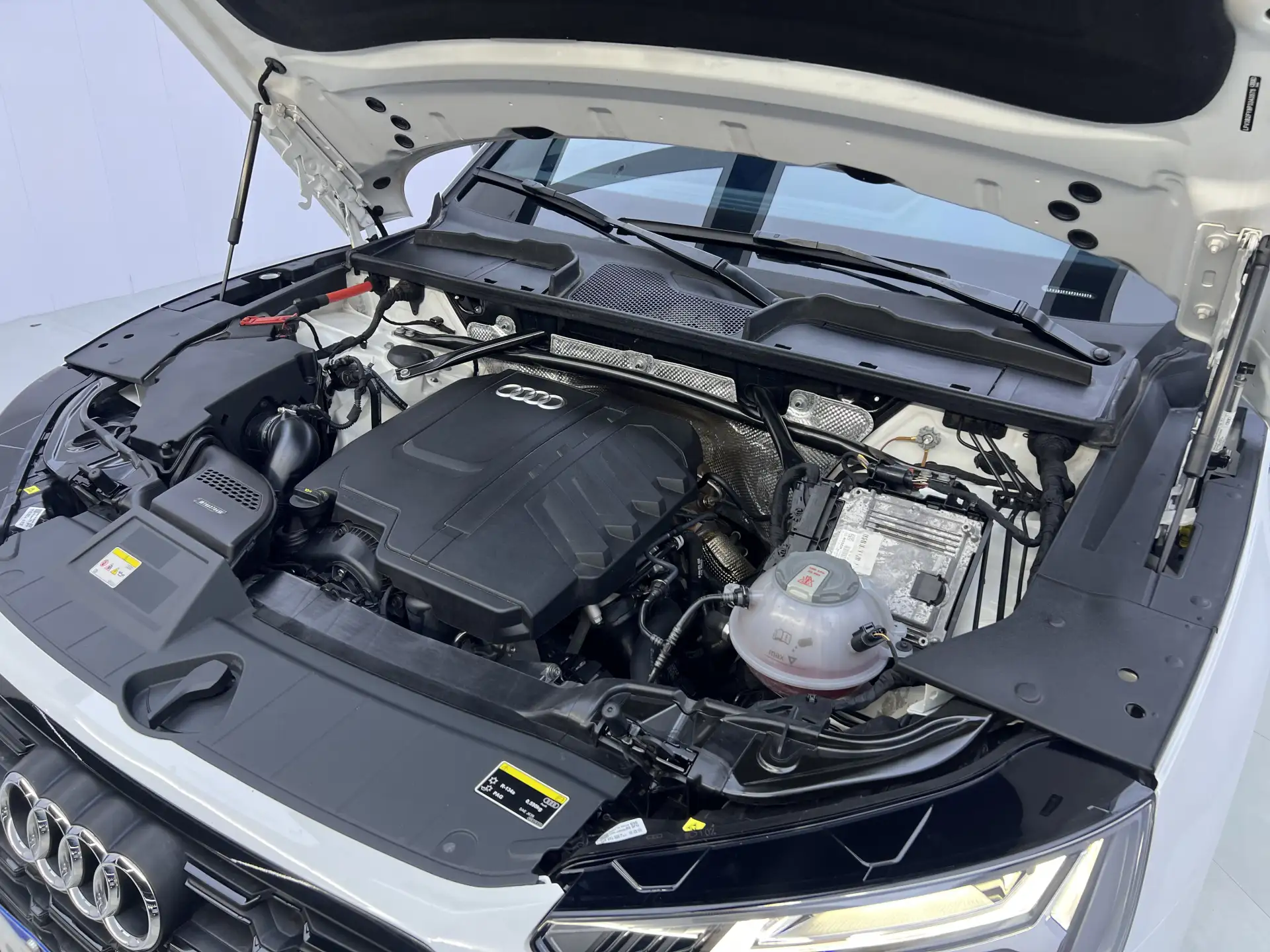 Audi Q5L 40, 2023 12