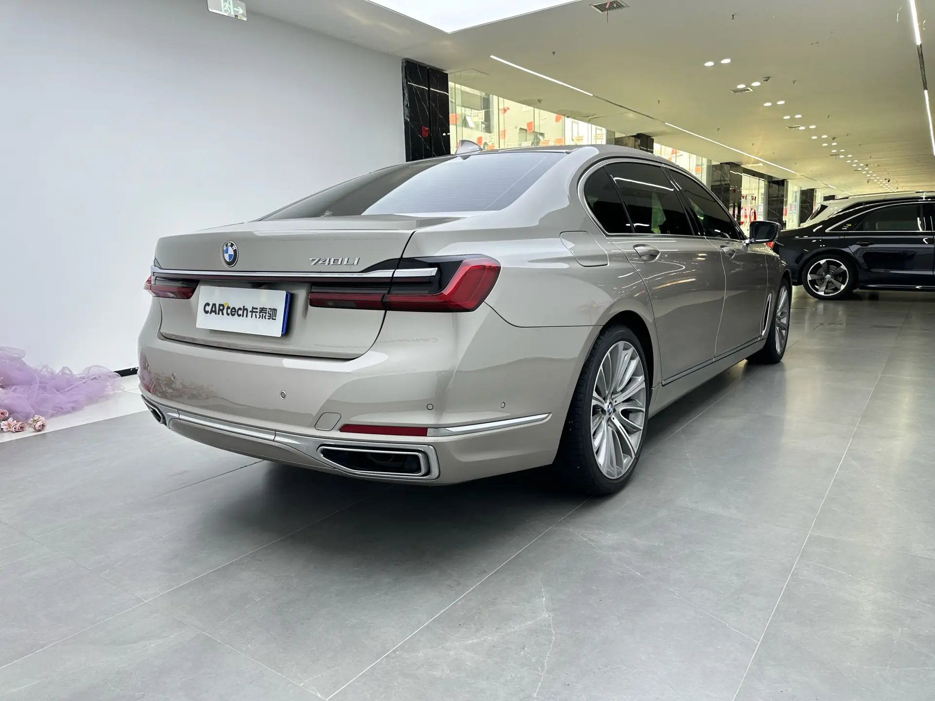 BMW 740Li, 2022 все фото