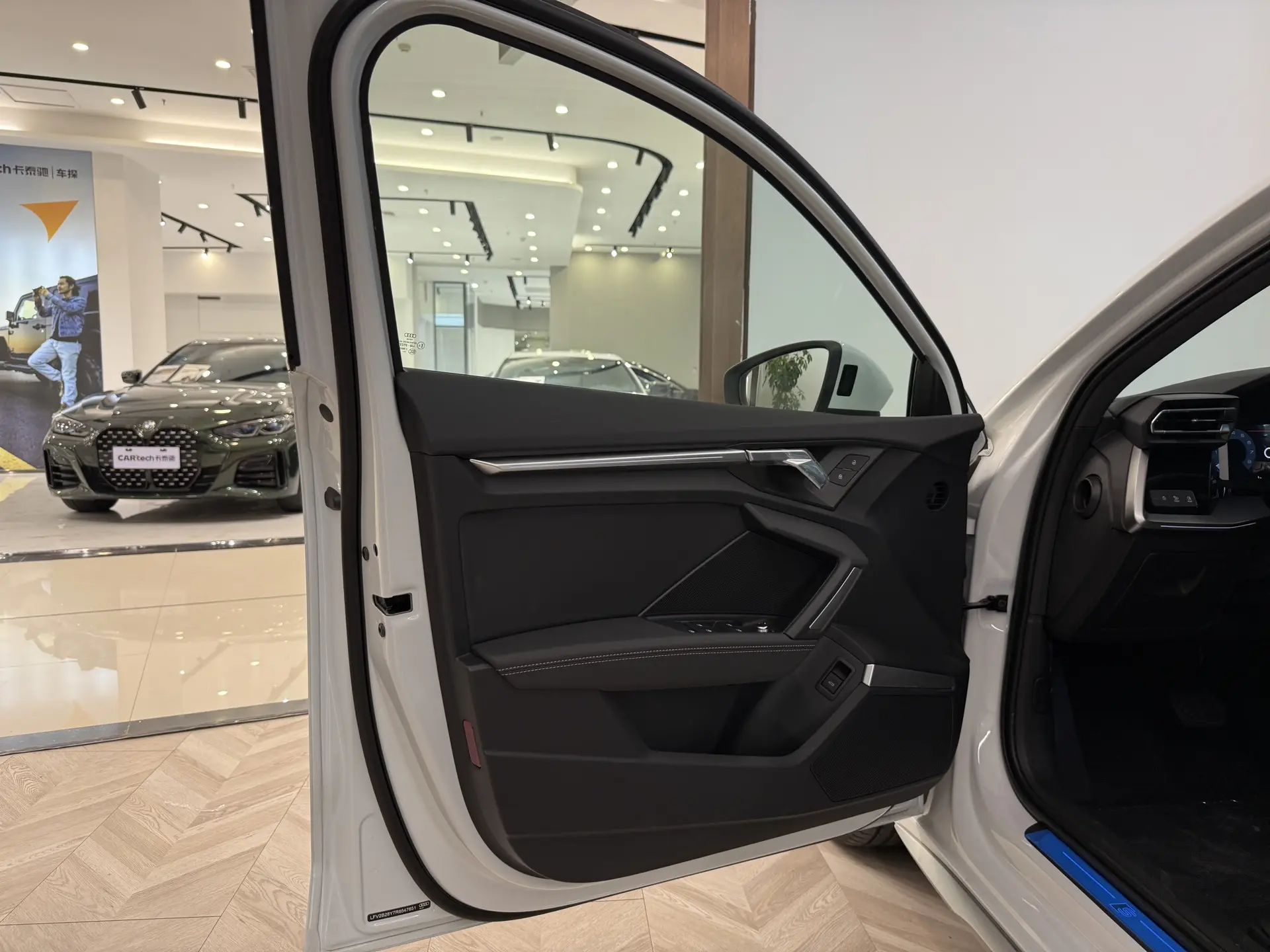 Audi Flying Spur, 2024 16