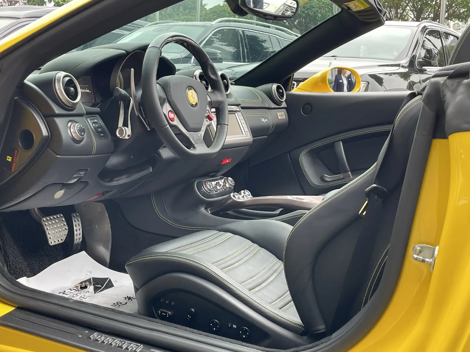 Ferrari California, 2012 8