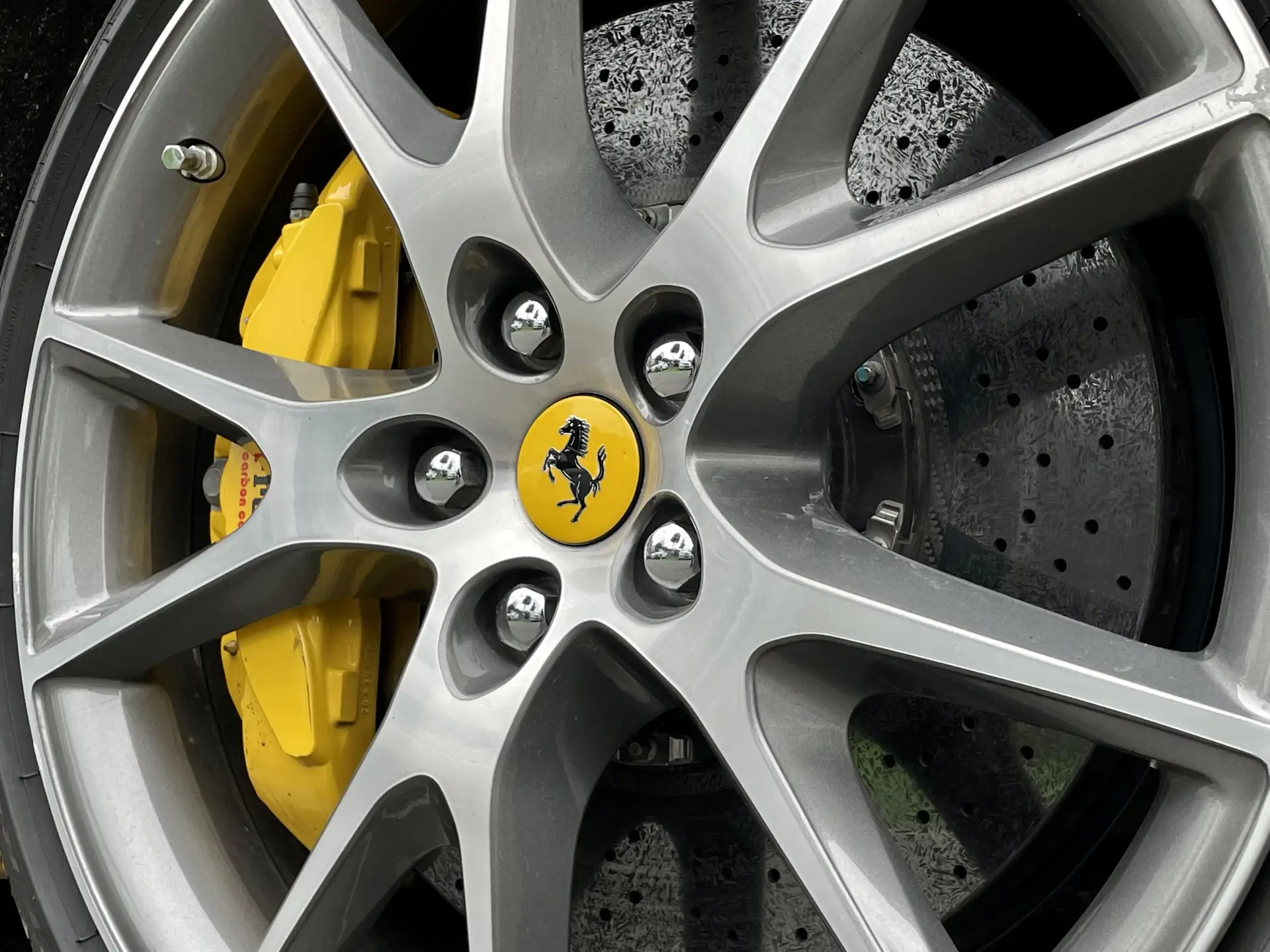 Ferrari California, 2012 7
