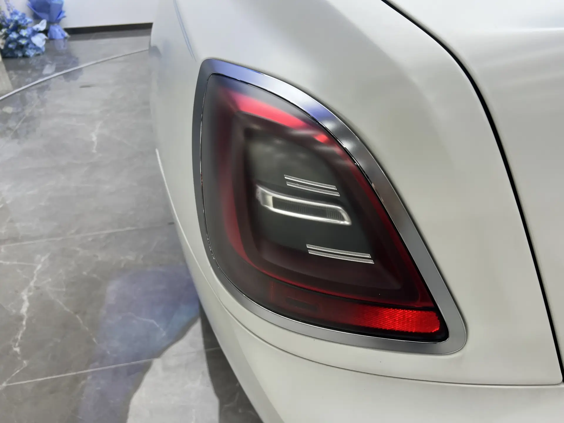 Rolls-Royce Ghost, 2025 9