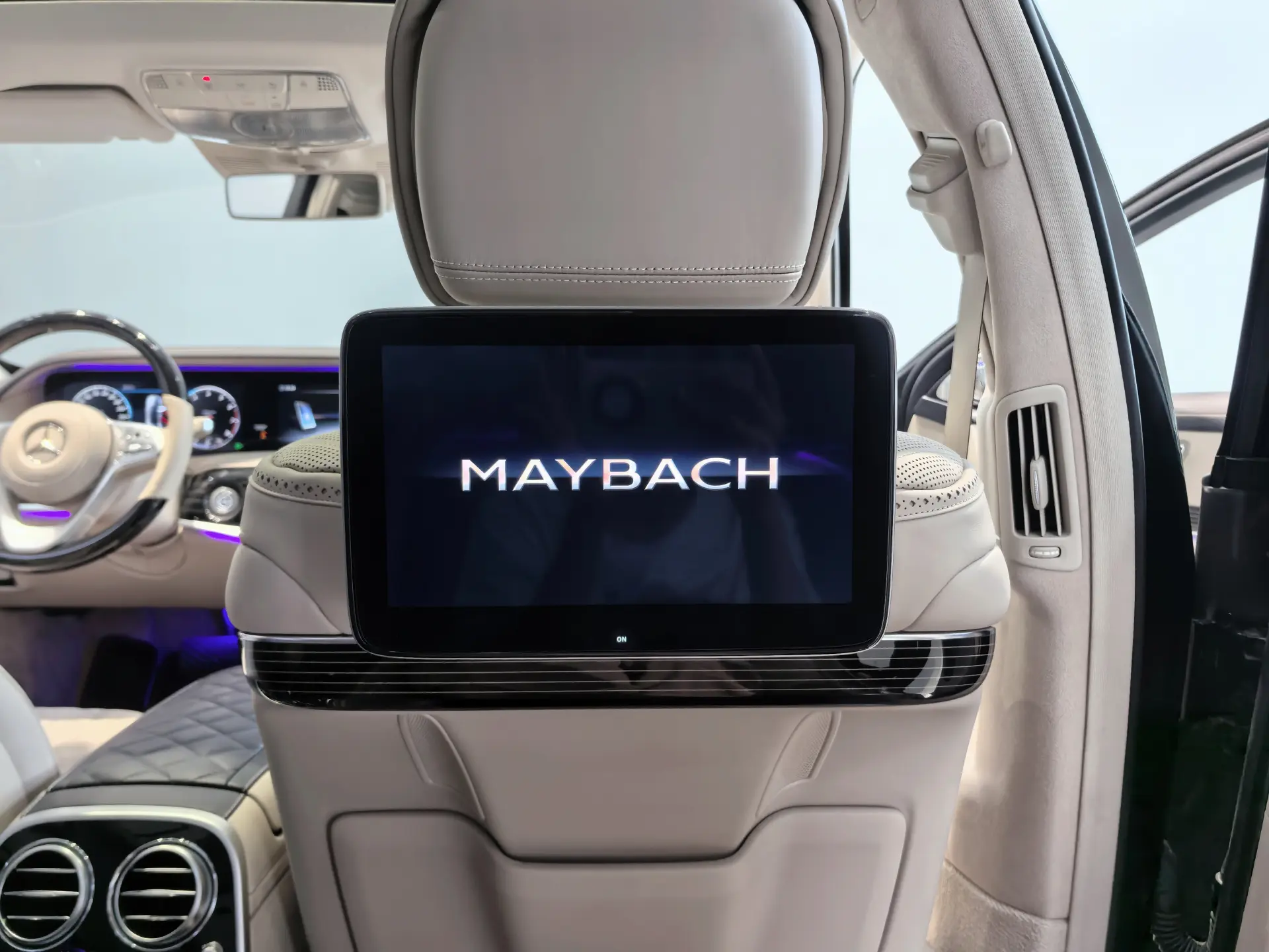 Mercedes-Benz S 680, 2019 13
