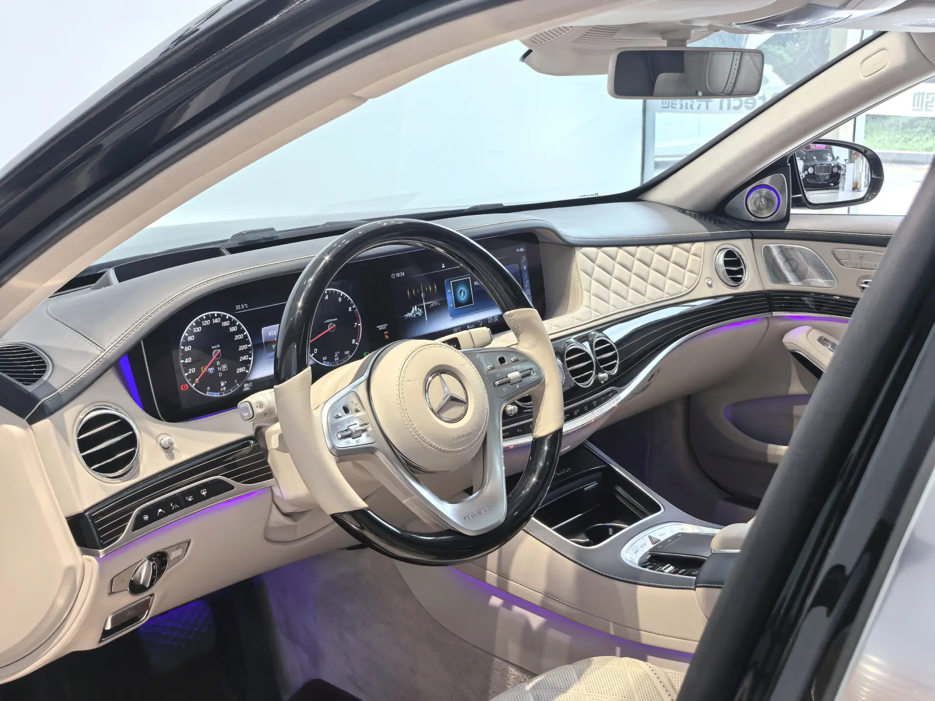 Mercedes-Benz S 680, 2019 18