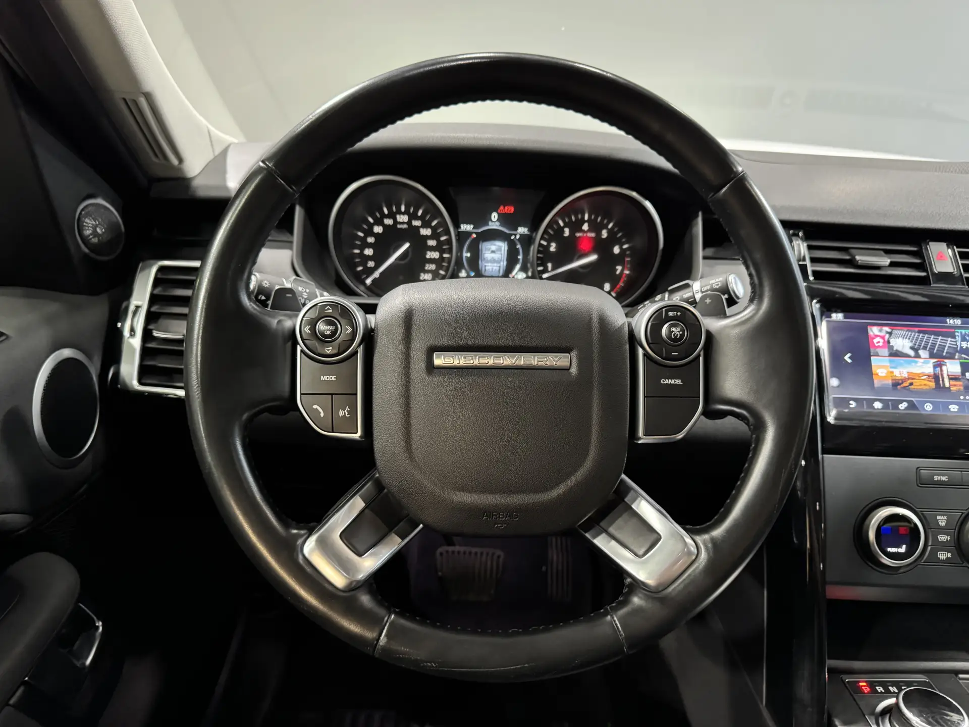 Land Rover Discovery, 2018 13