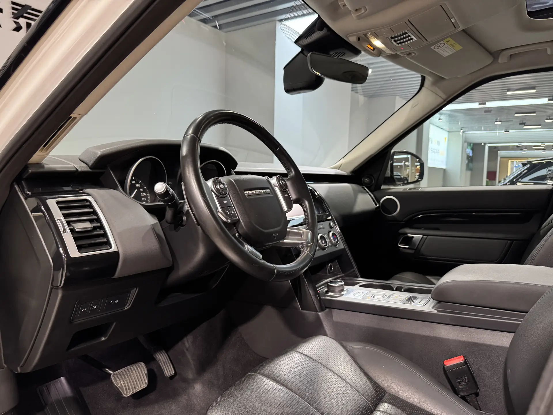 Land Rover Discovery, 2018 11