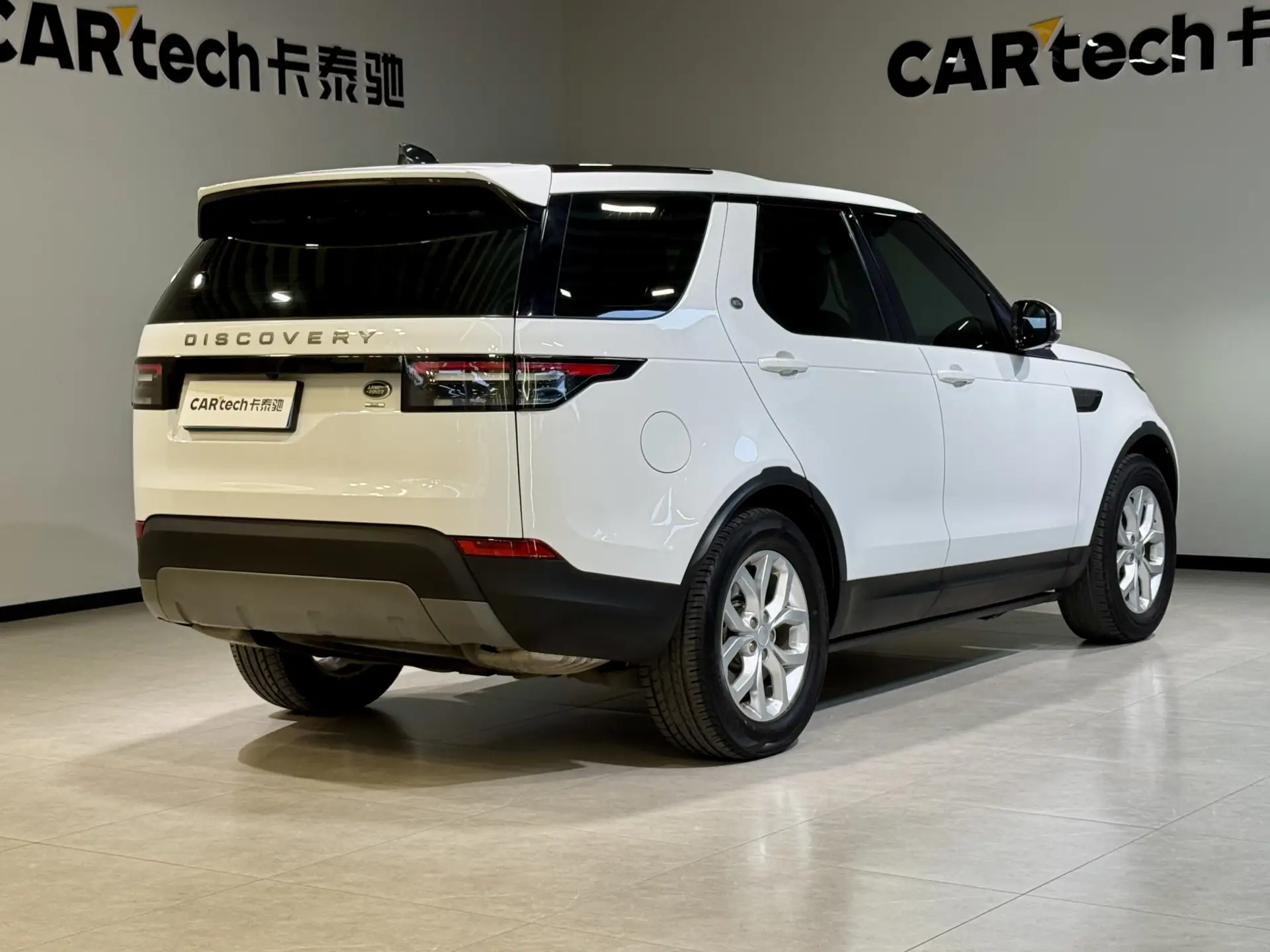 Land Rover Discovery, 2018 4