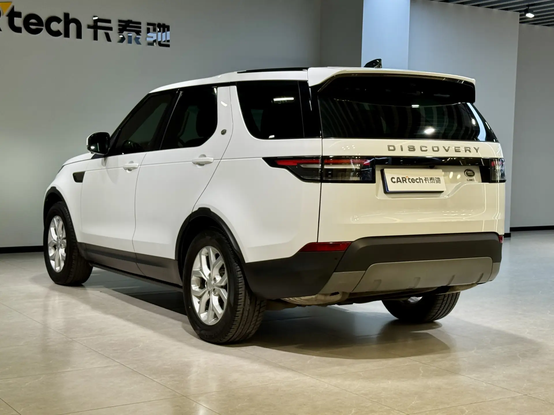 Land Rover Discovery, 2018 6