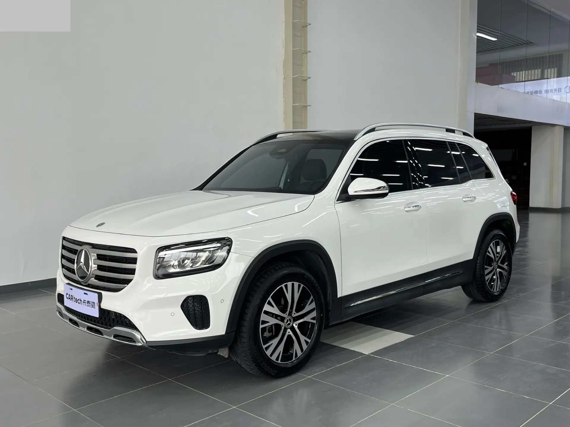 Mercedes-Benz GLB