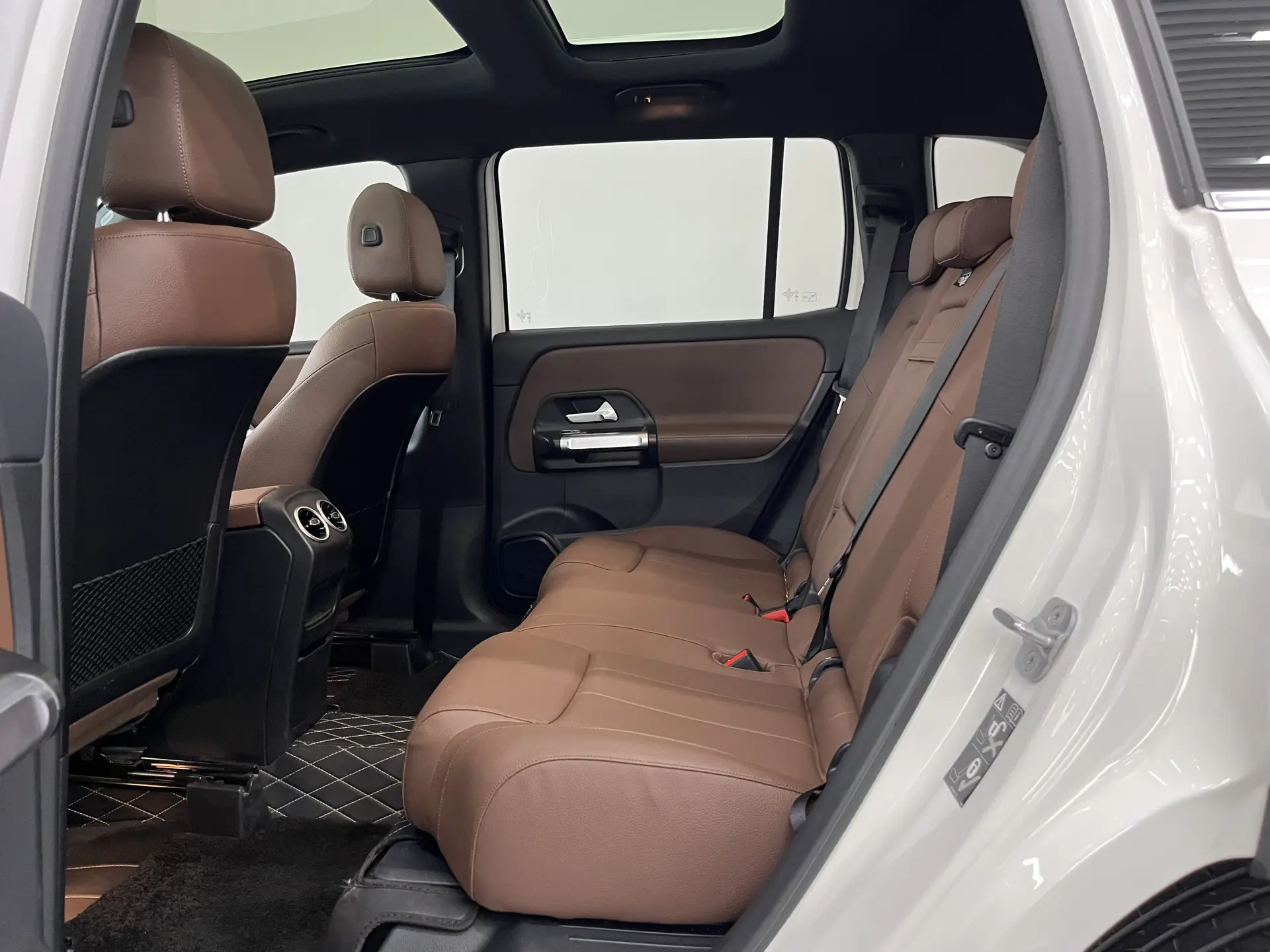 Mercedes-Benz GLB, 2024 9