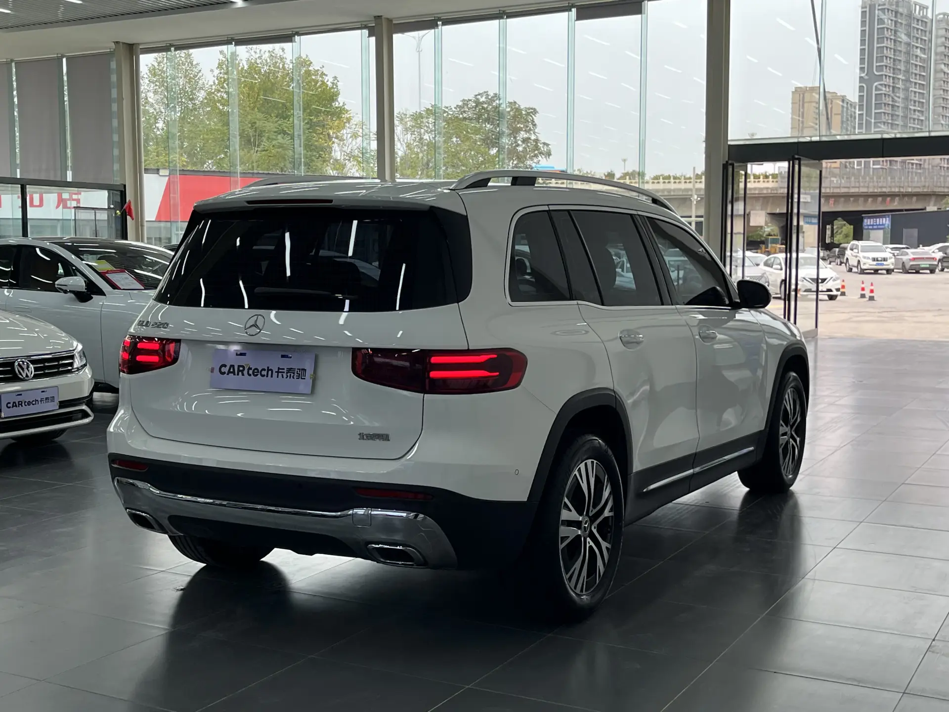 Mercedes-Benz GLB, 2024 4