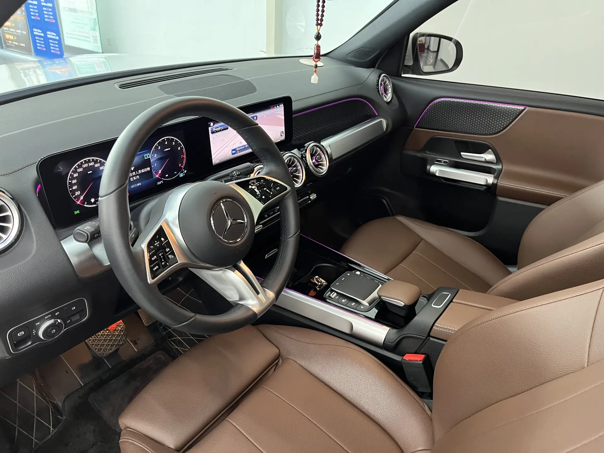 Mercedes-Benz GLB, 2024 12