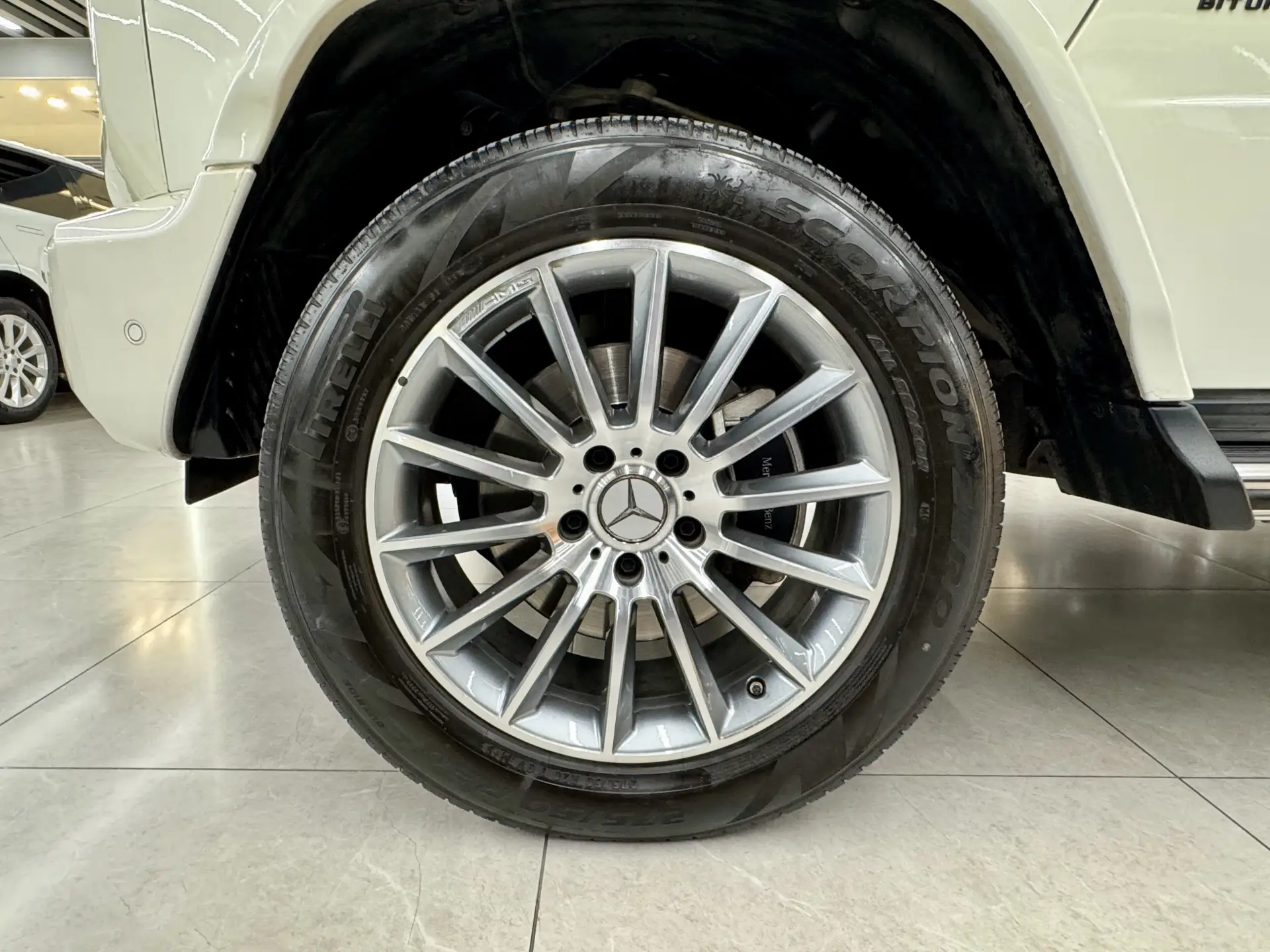 Mercedes-Benz G 400 d, 2023 8