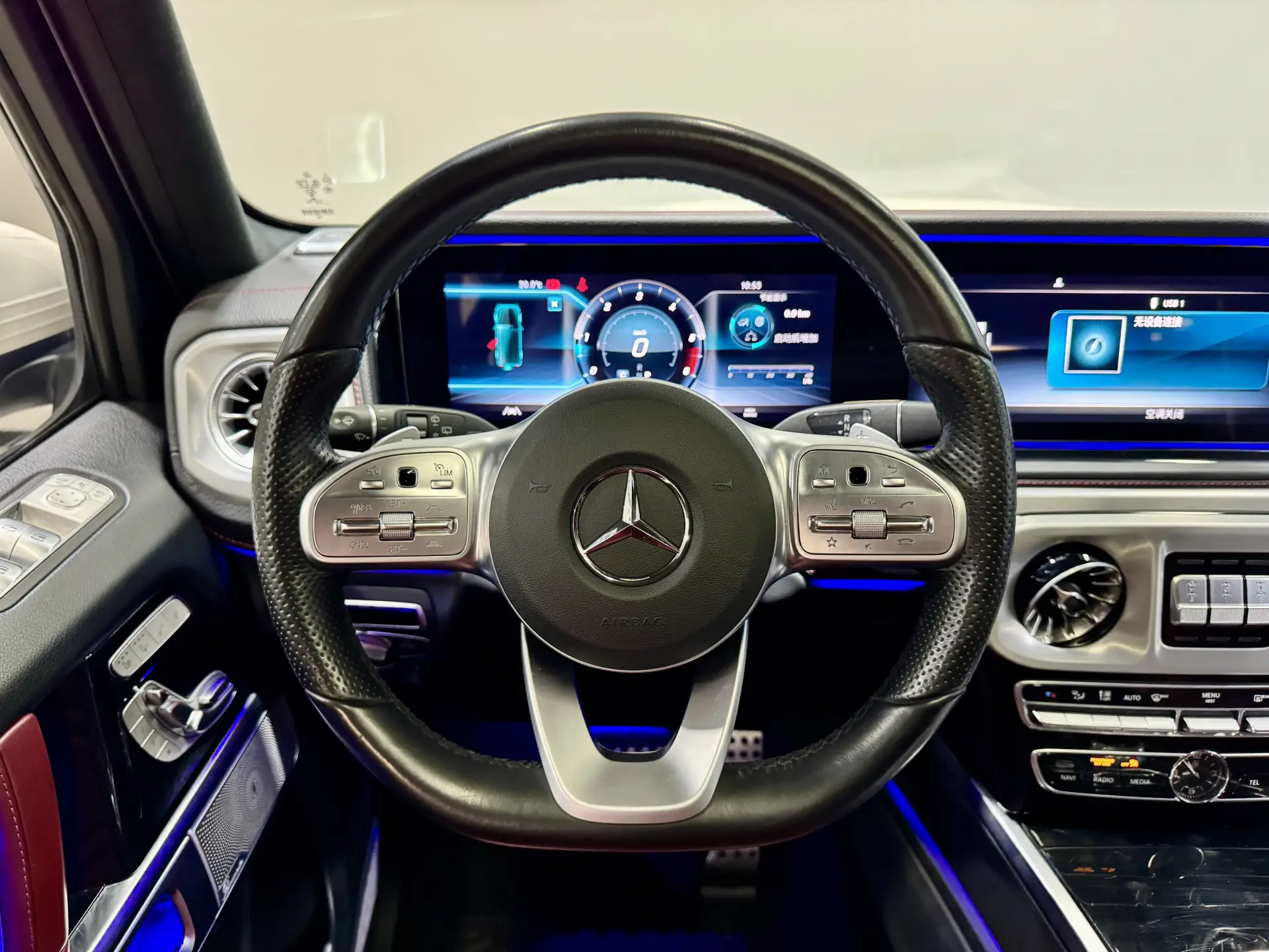 Mercedes-Benz G 400 d, 2023 12