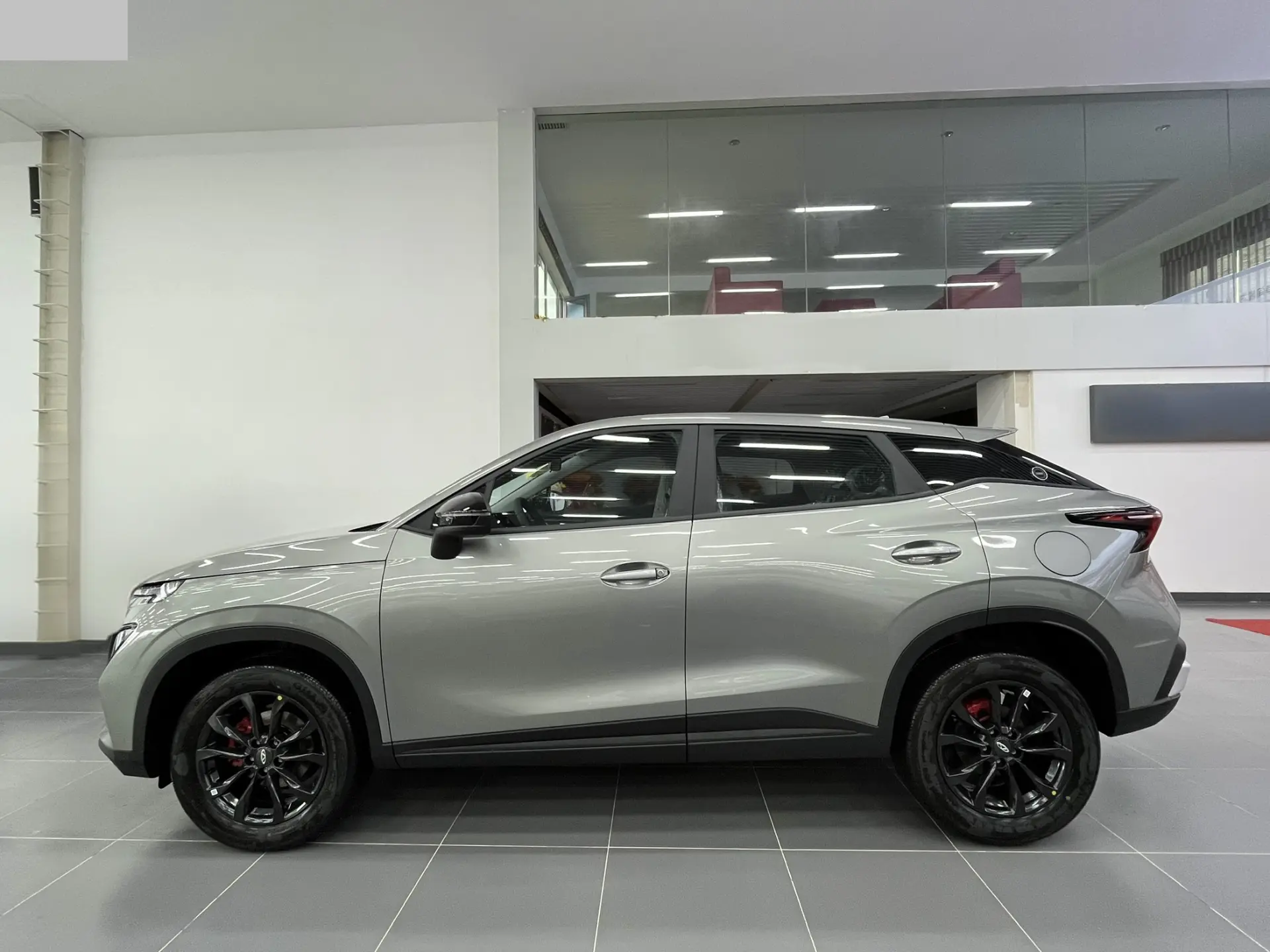 Chery Omoda 5, 2026 6