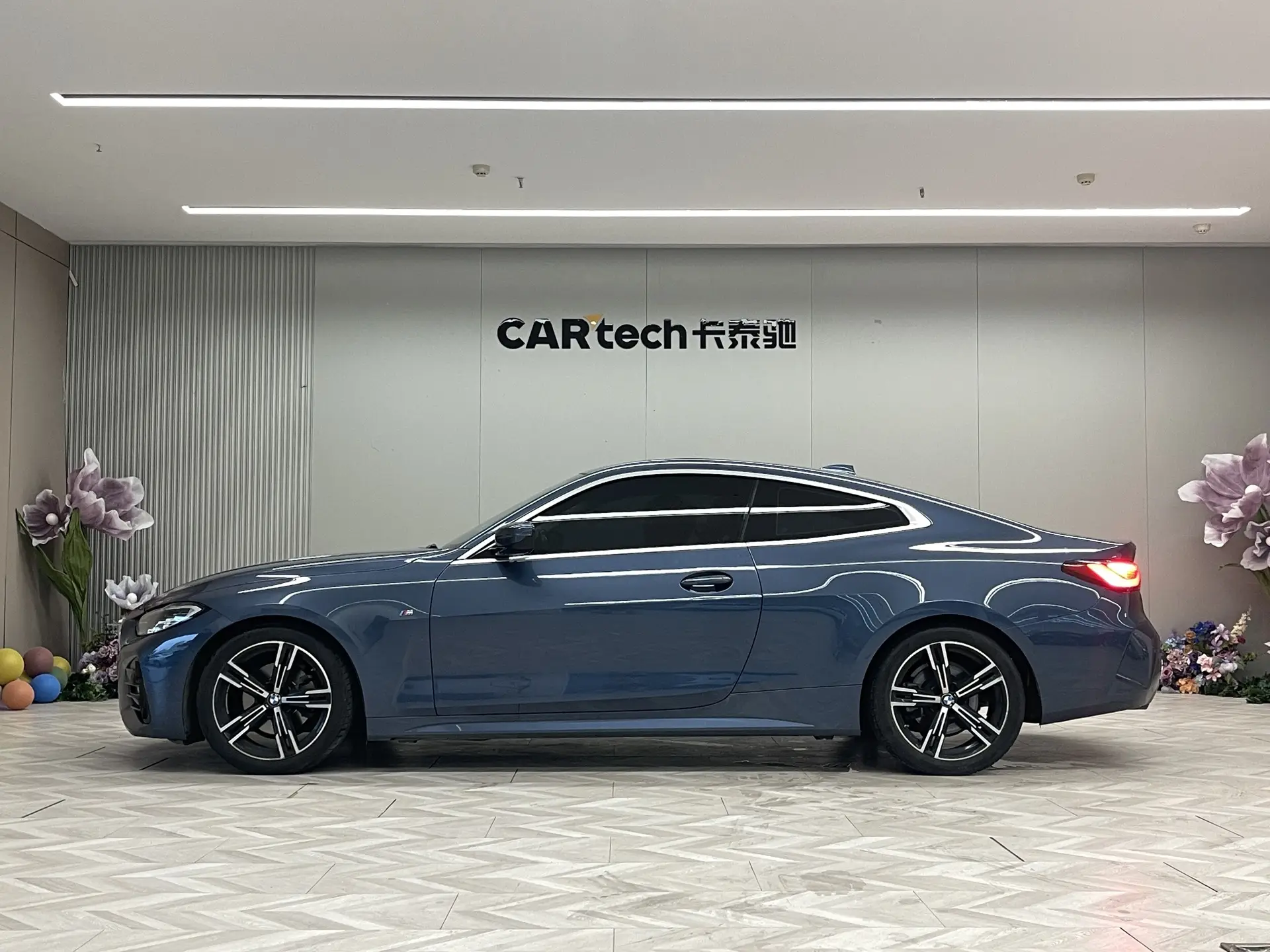 BMW 425i, 2023 8