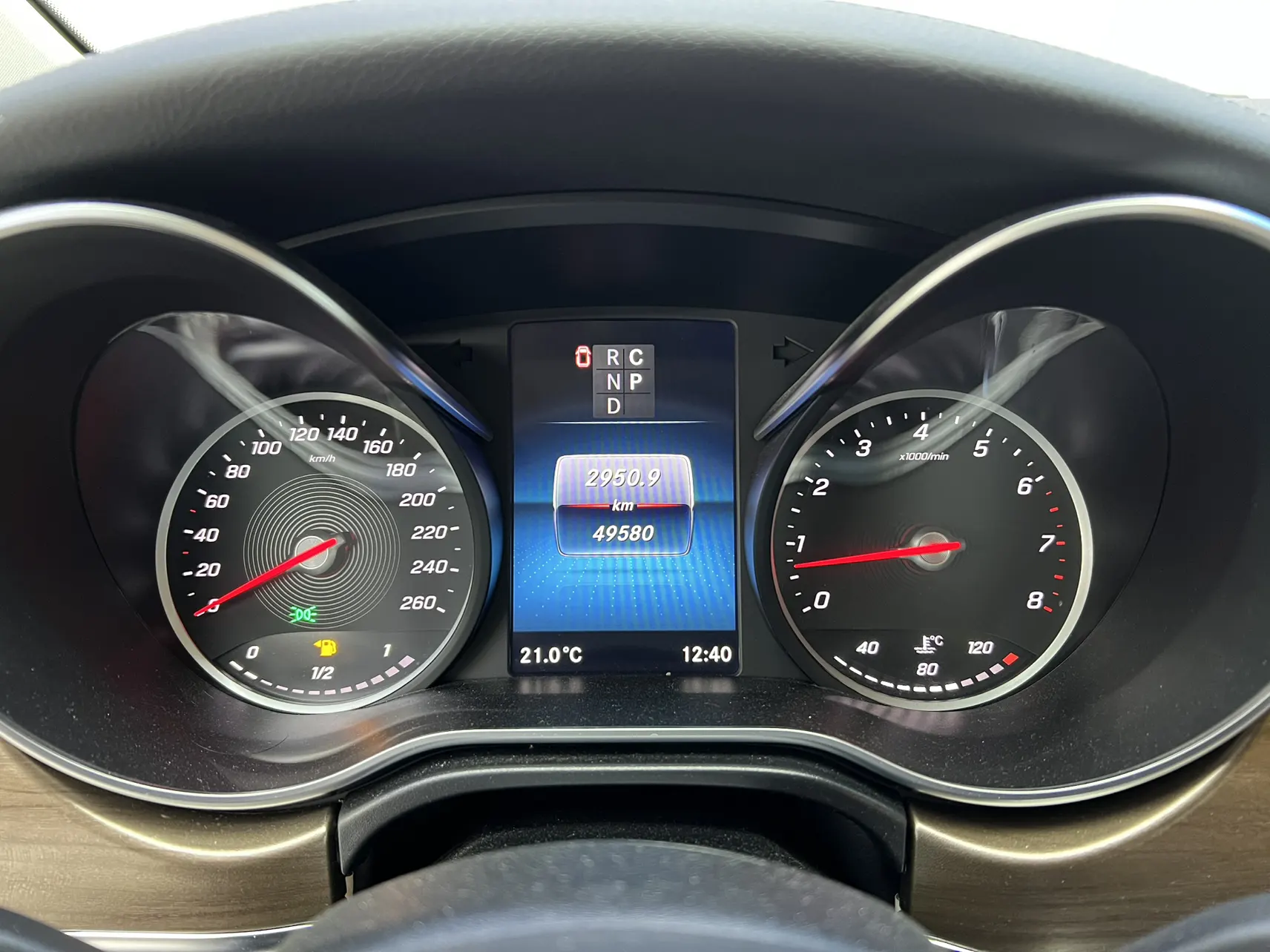 Mercedes-Benz V, 2023 10