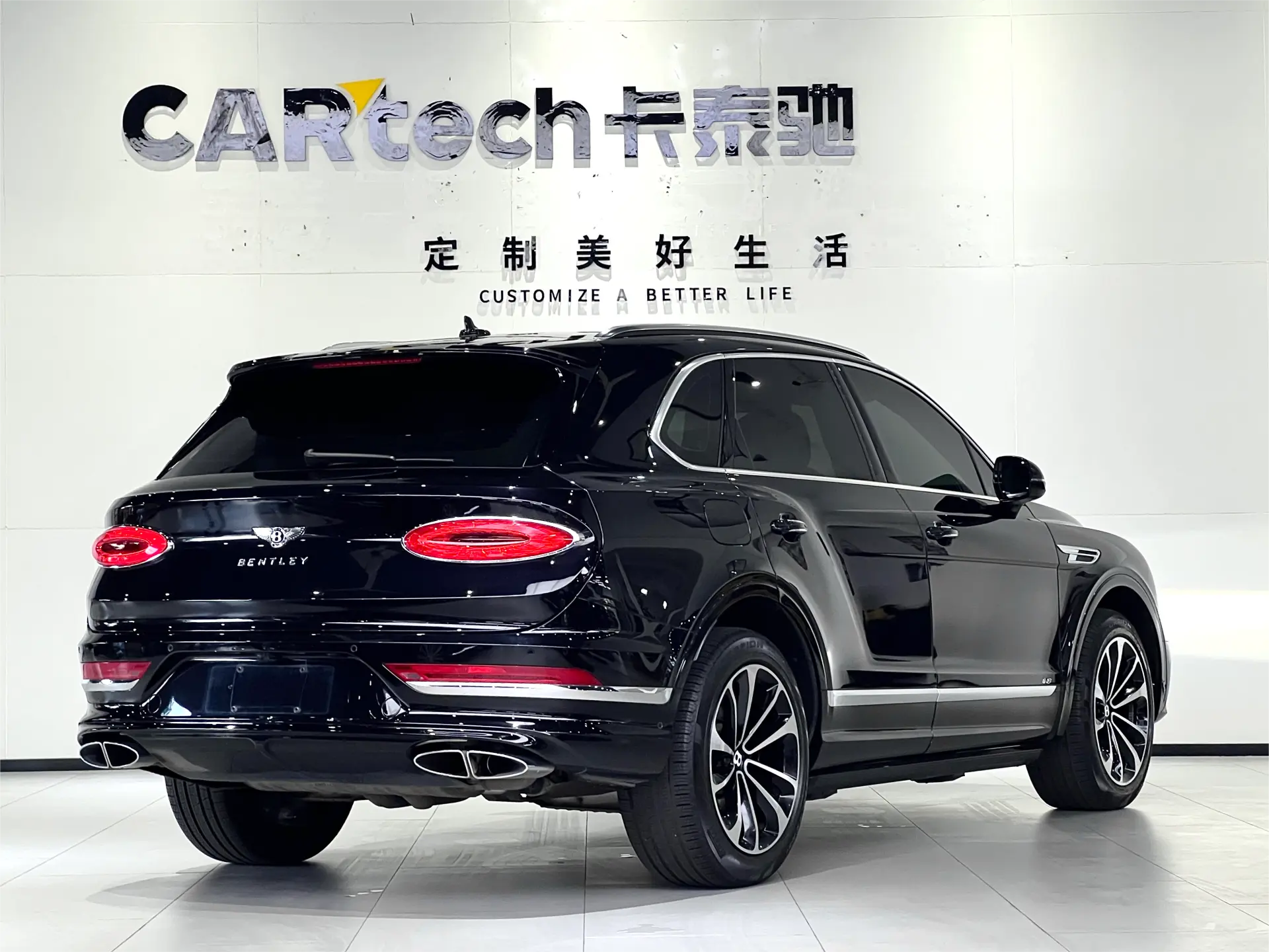 Bentley Bentayga, 2021 7