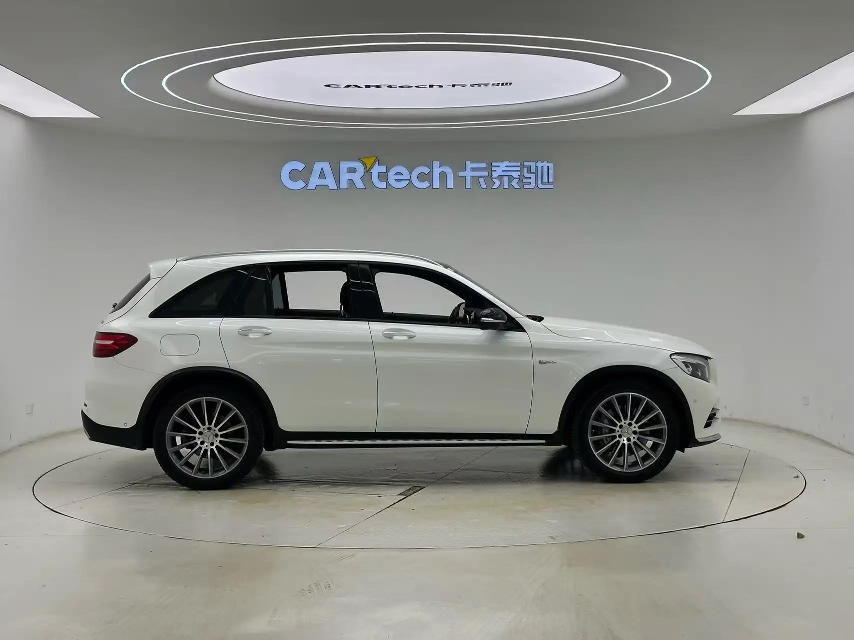 Mercedes-Benz GLC 43 4MATIC, 2018 4