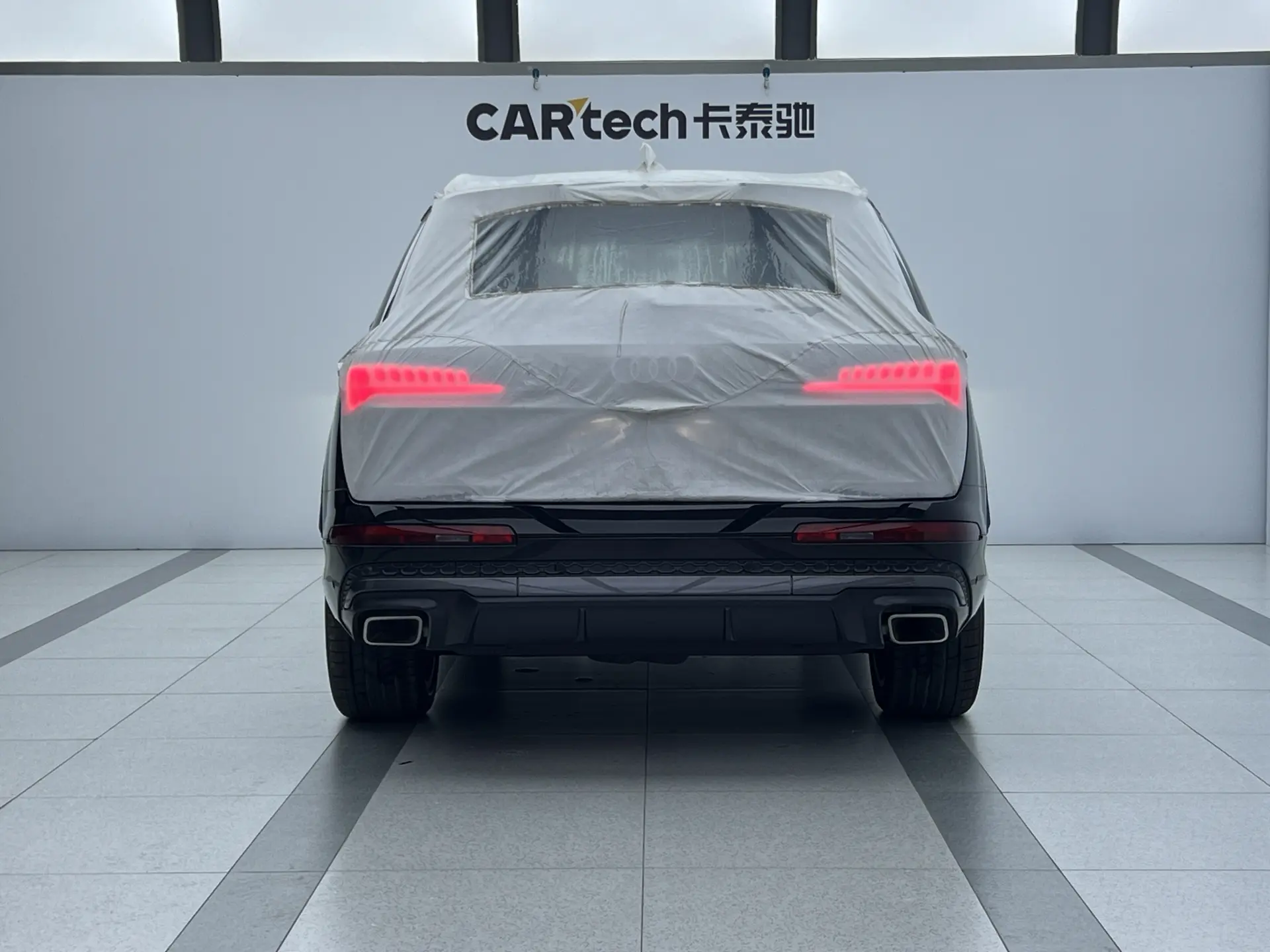 Audi Q7 55 TFSI, 2025 3