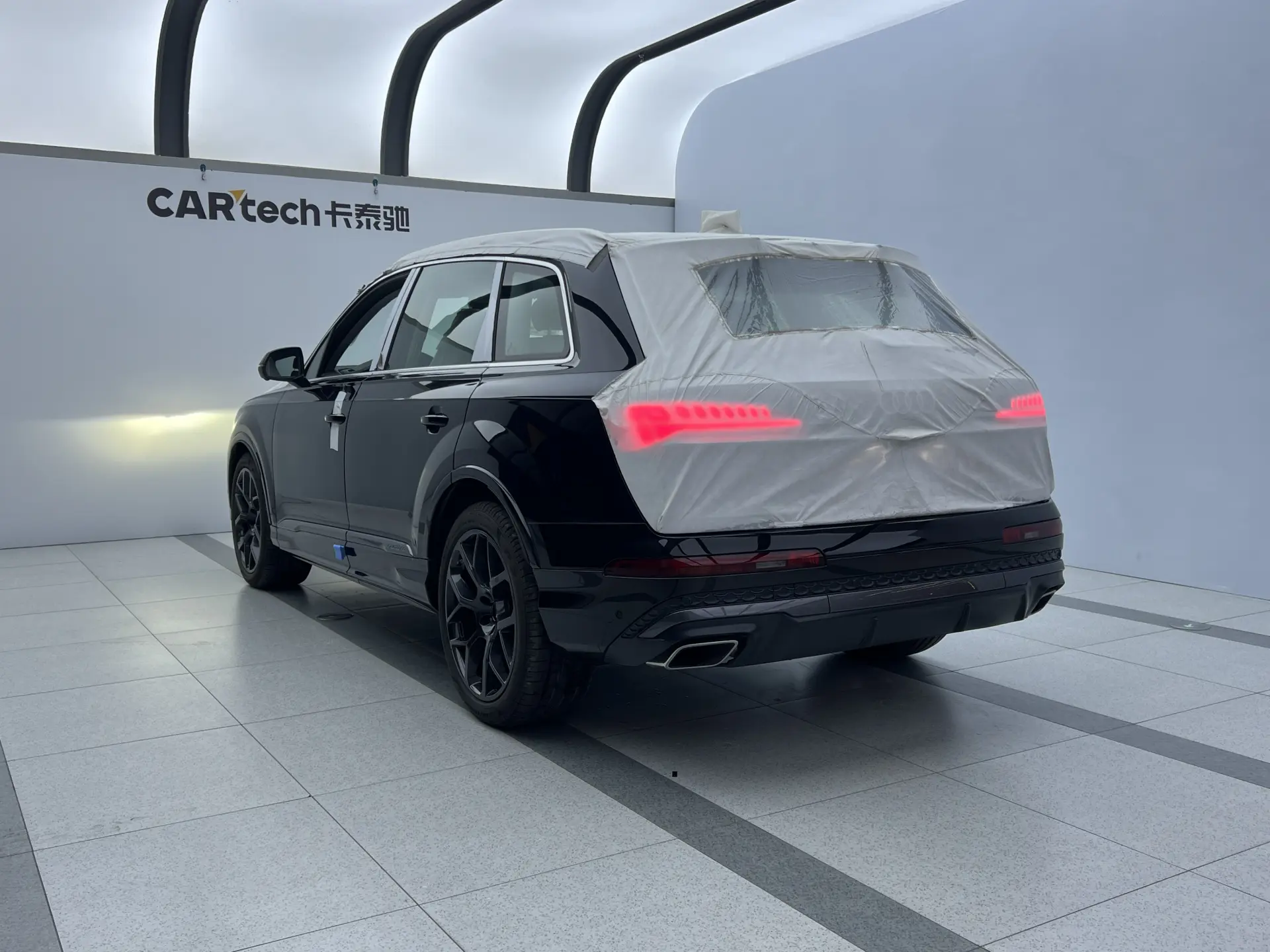 Audi Q7 55 TFSI, 2025 4