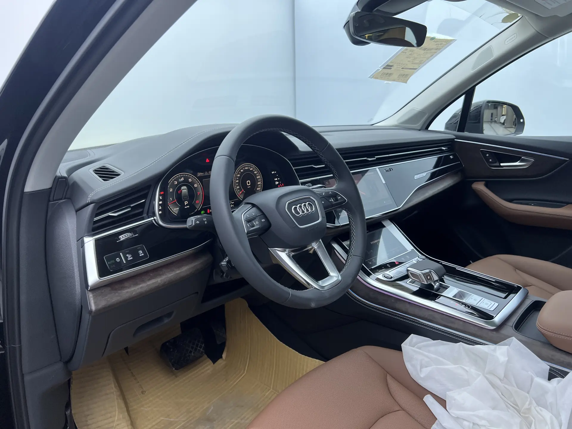 Audi Q7 55 TFSI, 2025 9