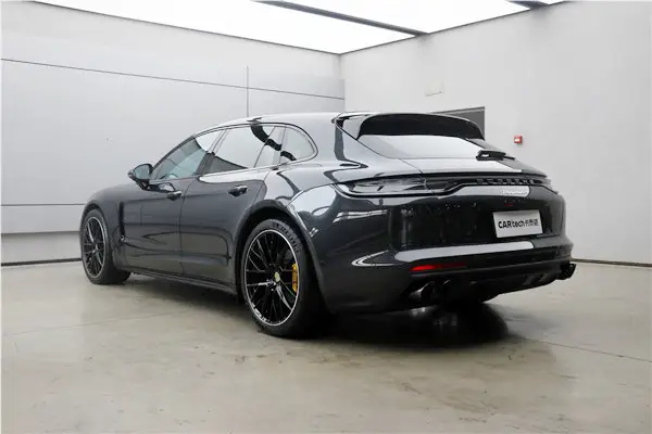 Porsche Panamera, 2023 6