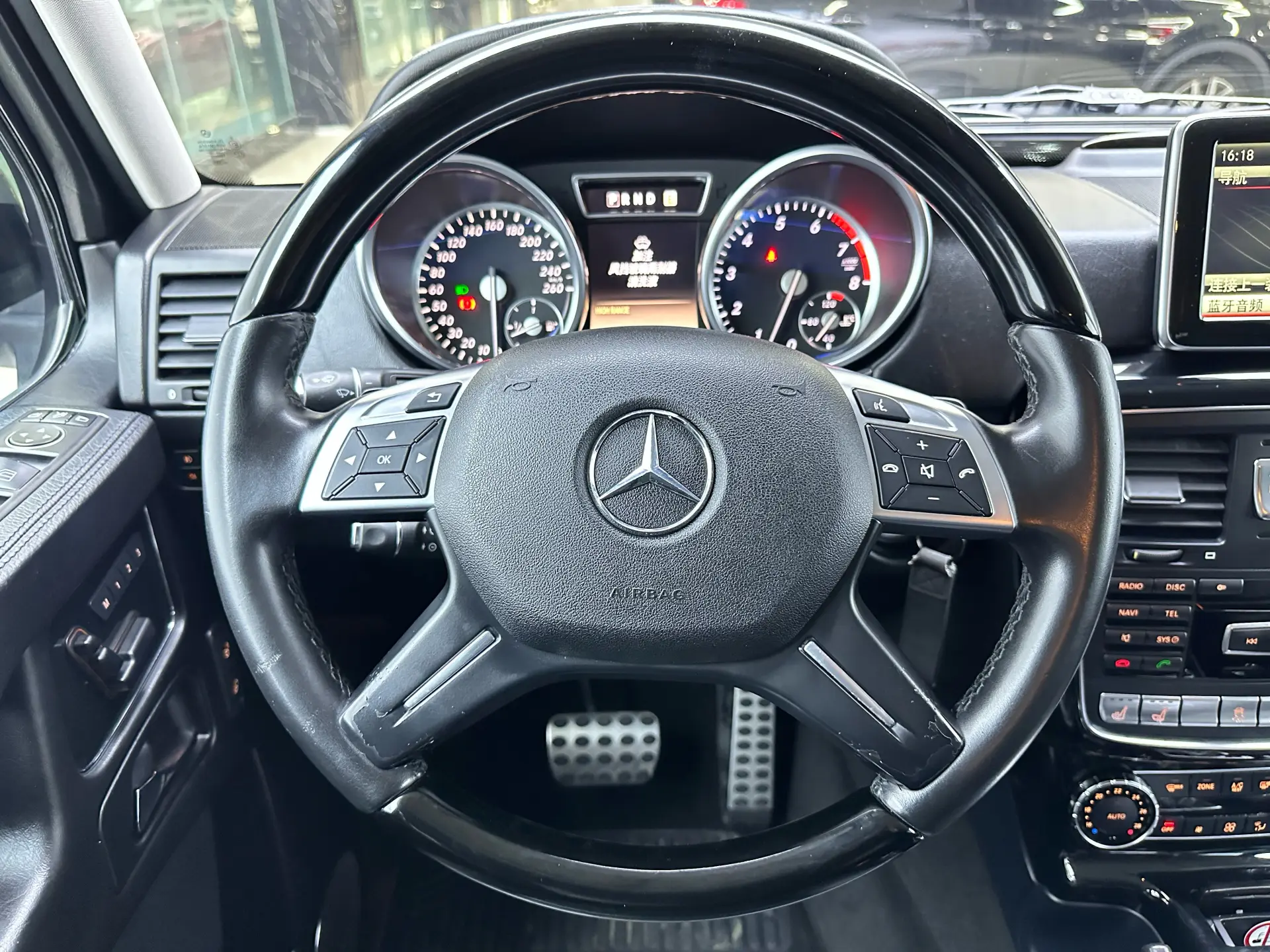 Mercedes-Benz G 500, 2016 13