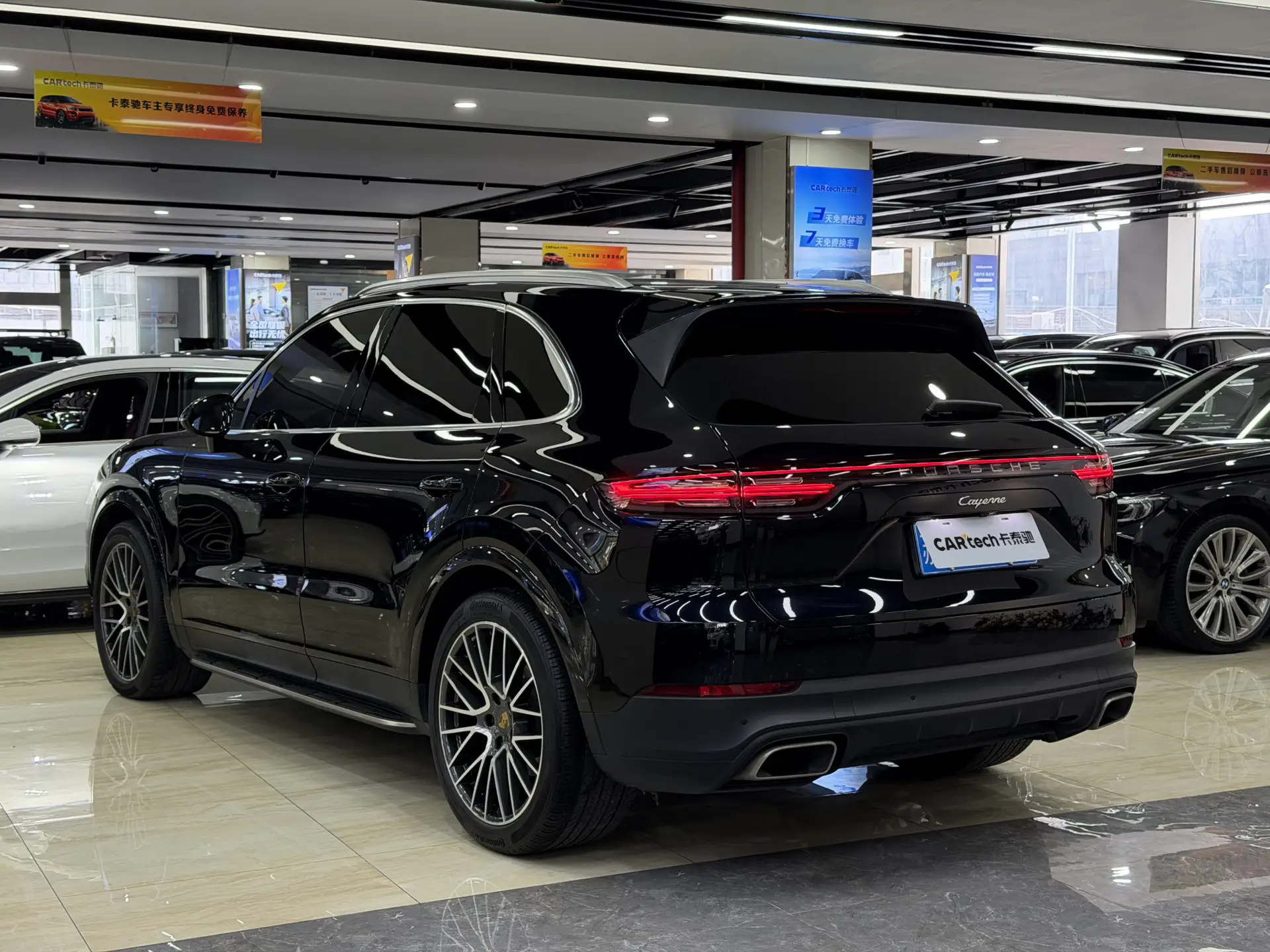 Porsche Cayenne, 2021 все фото
