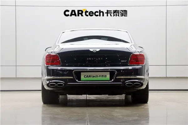 Bentley Flying Spur, 2023 7