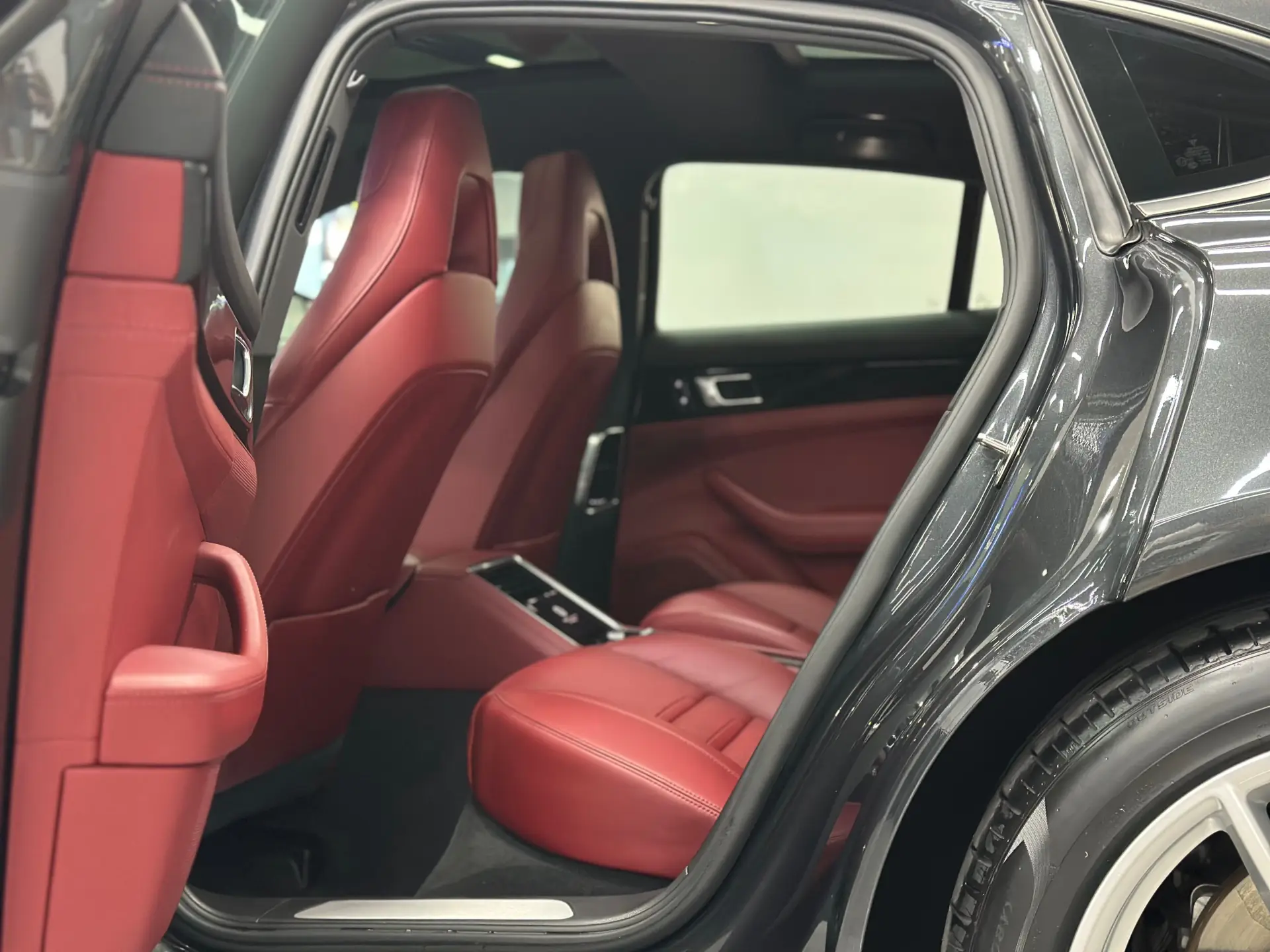 Porsche Panamera, 2020 10