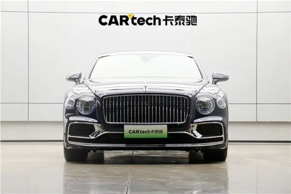 Bentley Flying Spur, 2023 2