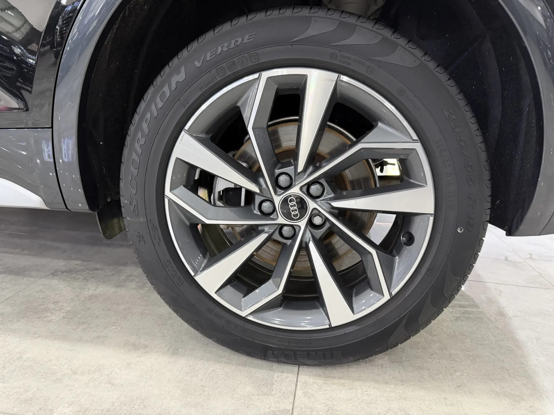 Audi Q5L 40, 2022 9