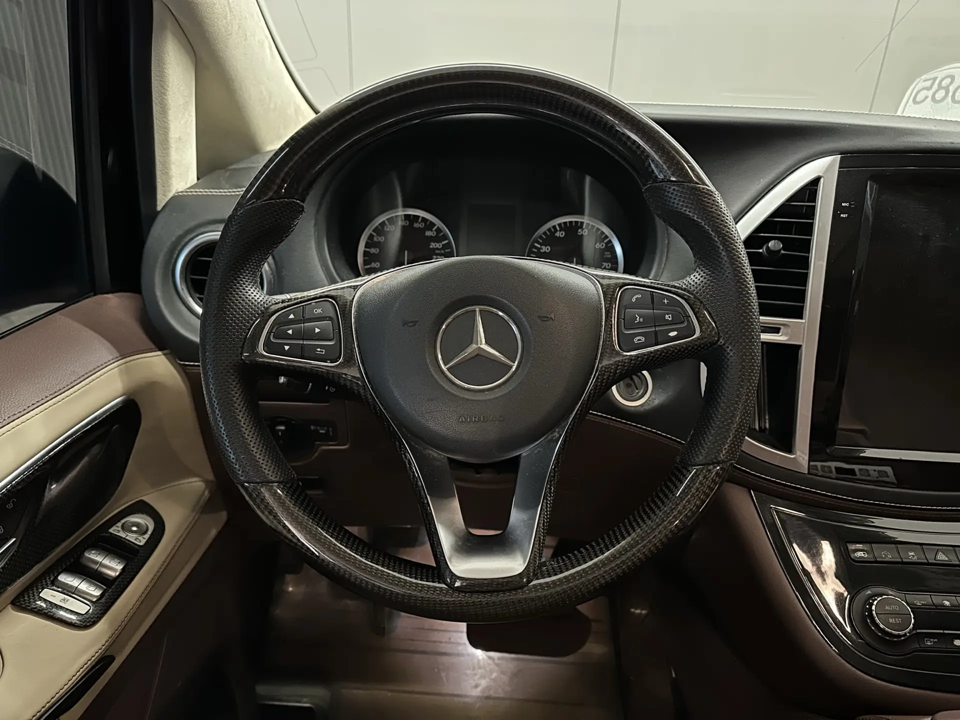 Mercedes-Benz Vito, 2018 14